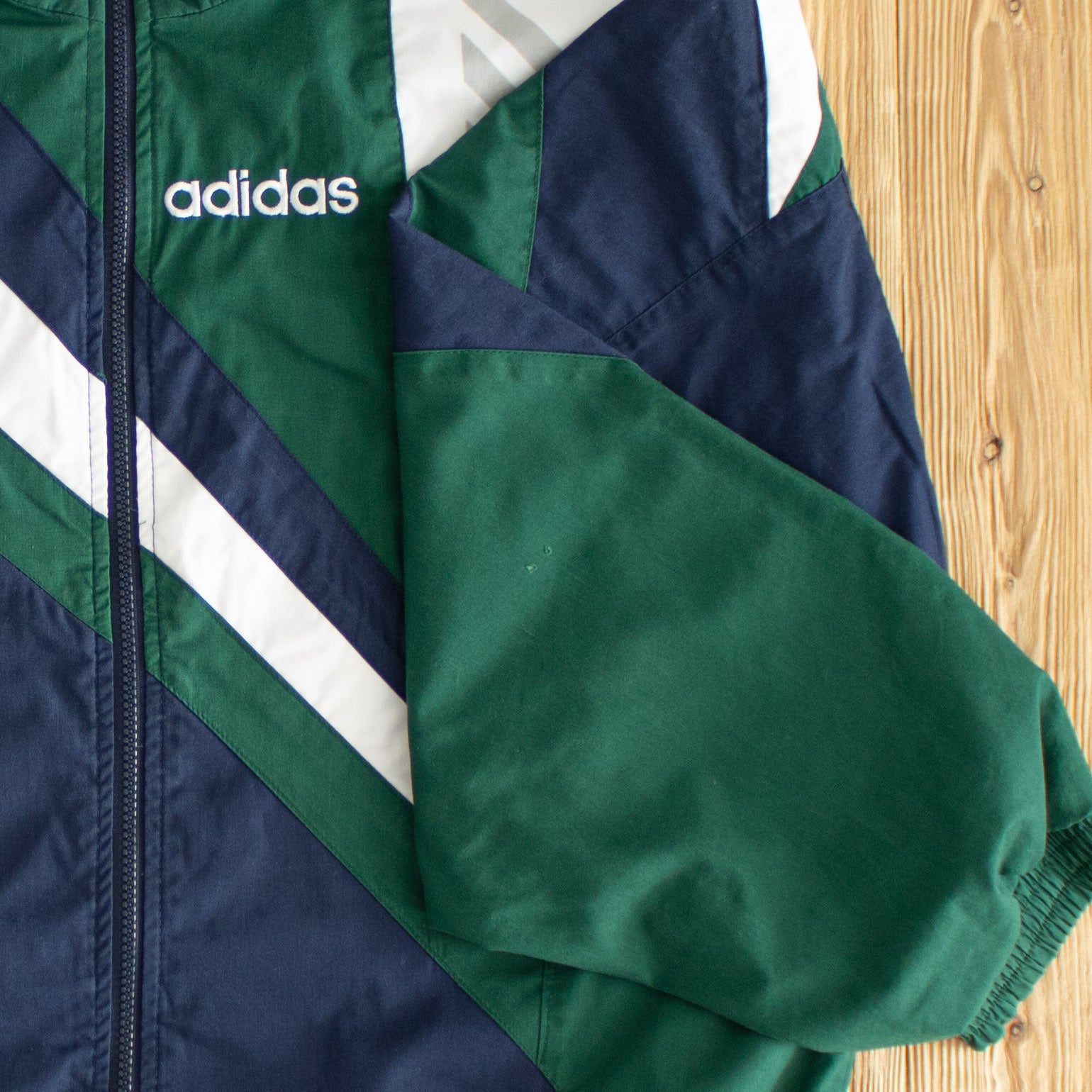 (L) Adidas Vintage Embroidered Jacket Green Blue