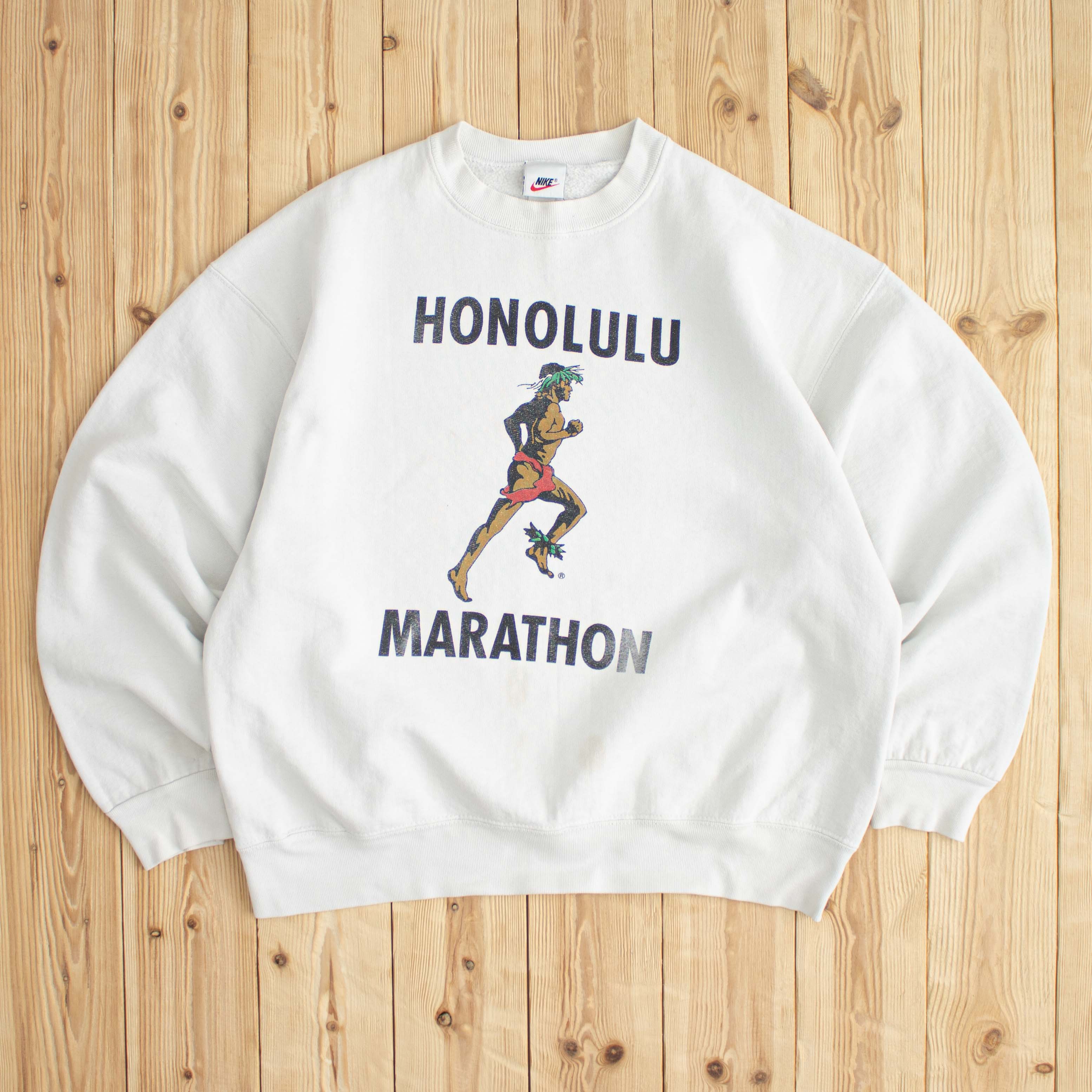 (M) Vintage Nike Honolulu Marathon Sweatshirt