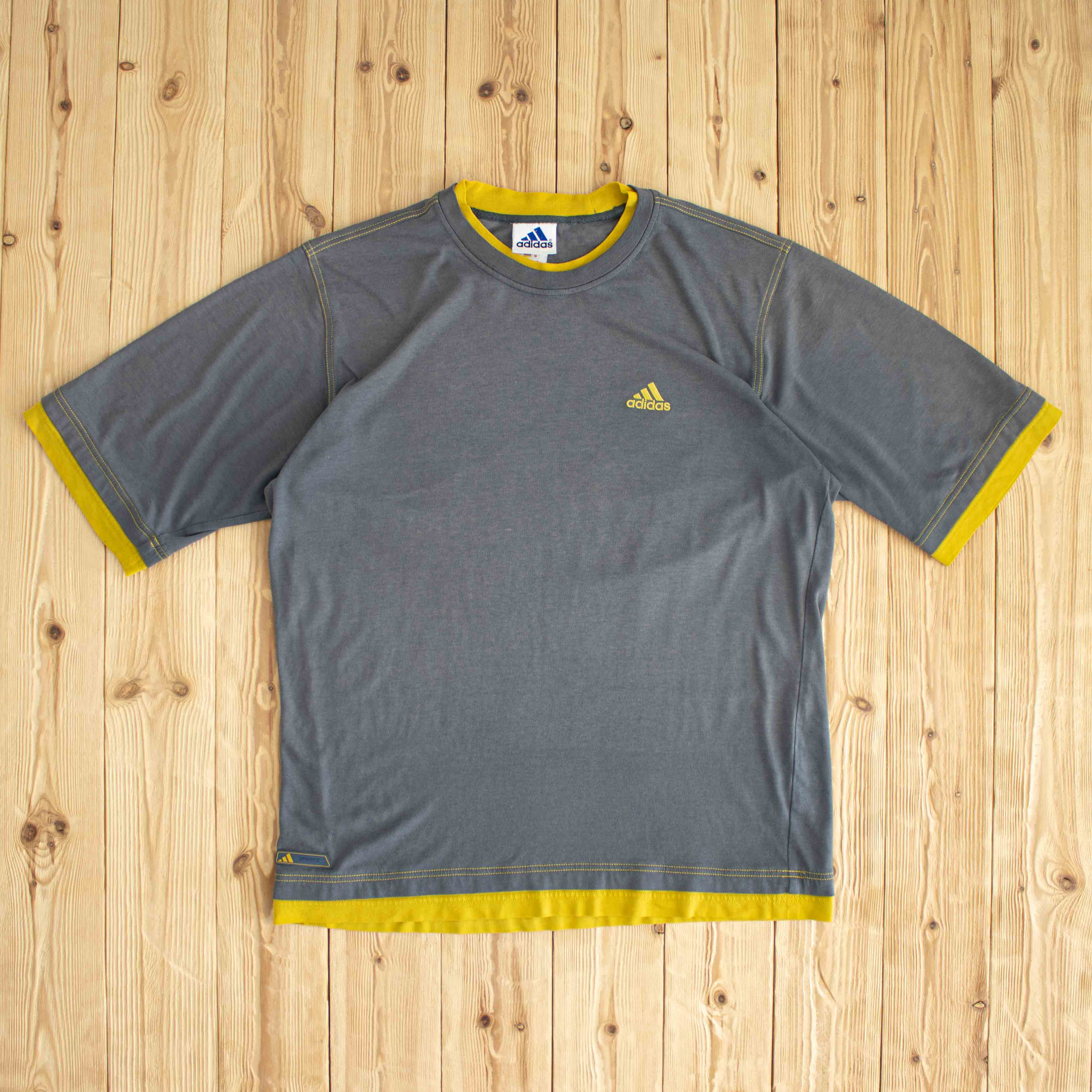 (L) Adidas Vintage Essential Embroidered T-Shirt Gray