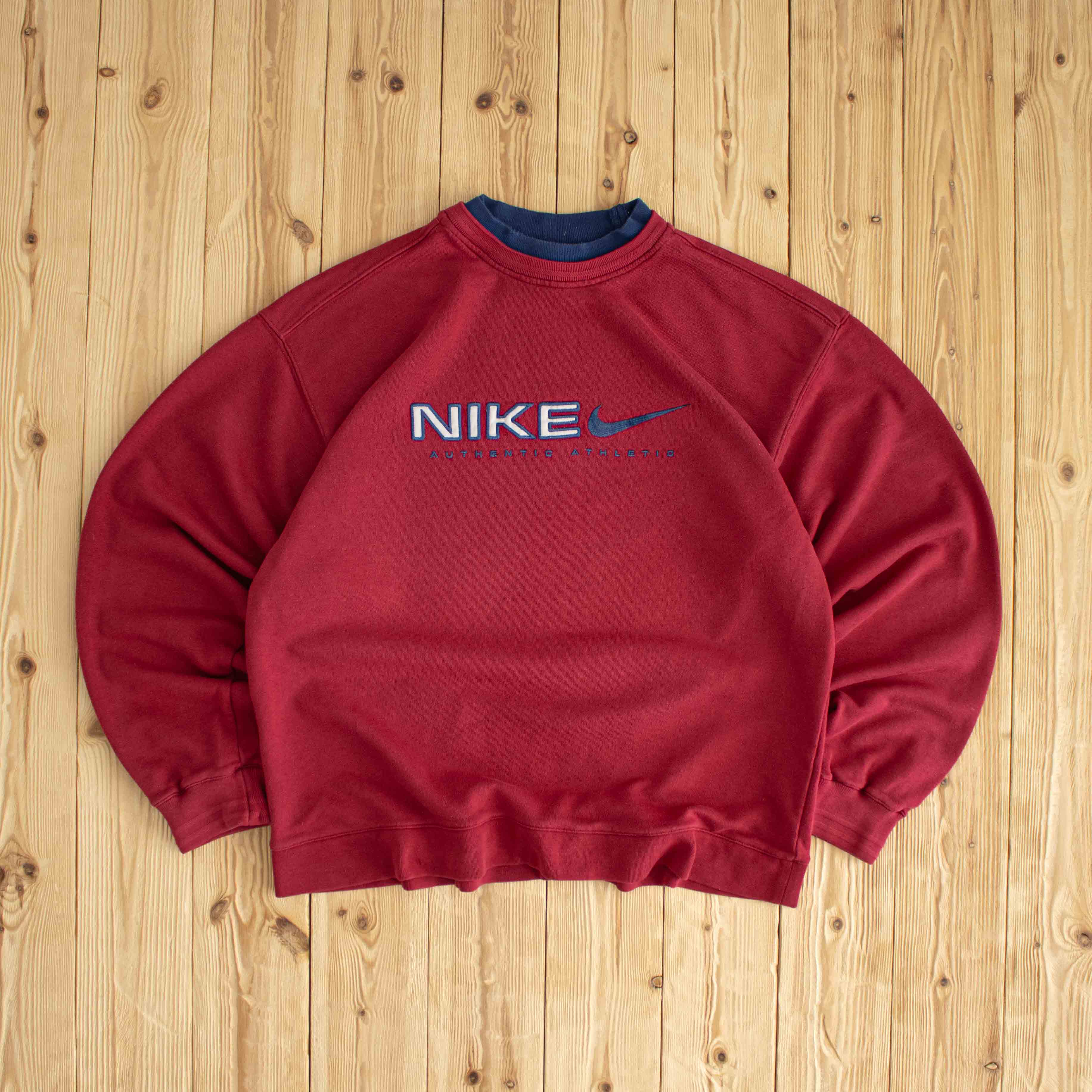 (M/L) Nike Authentic Athletic Vintage Embroidered Sweatshirt Red