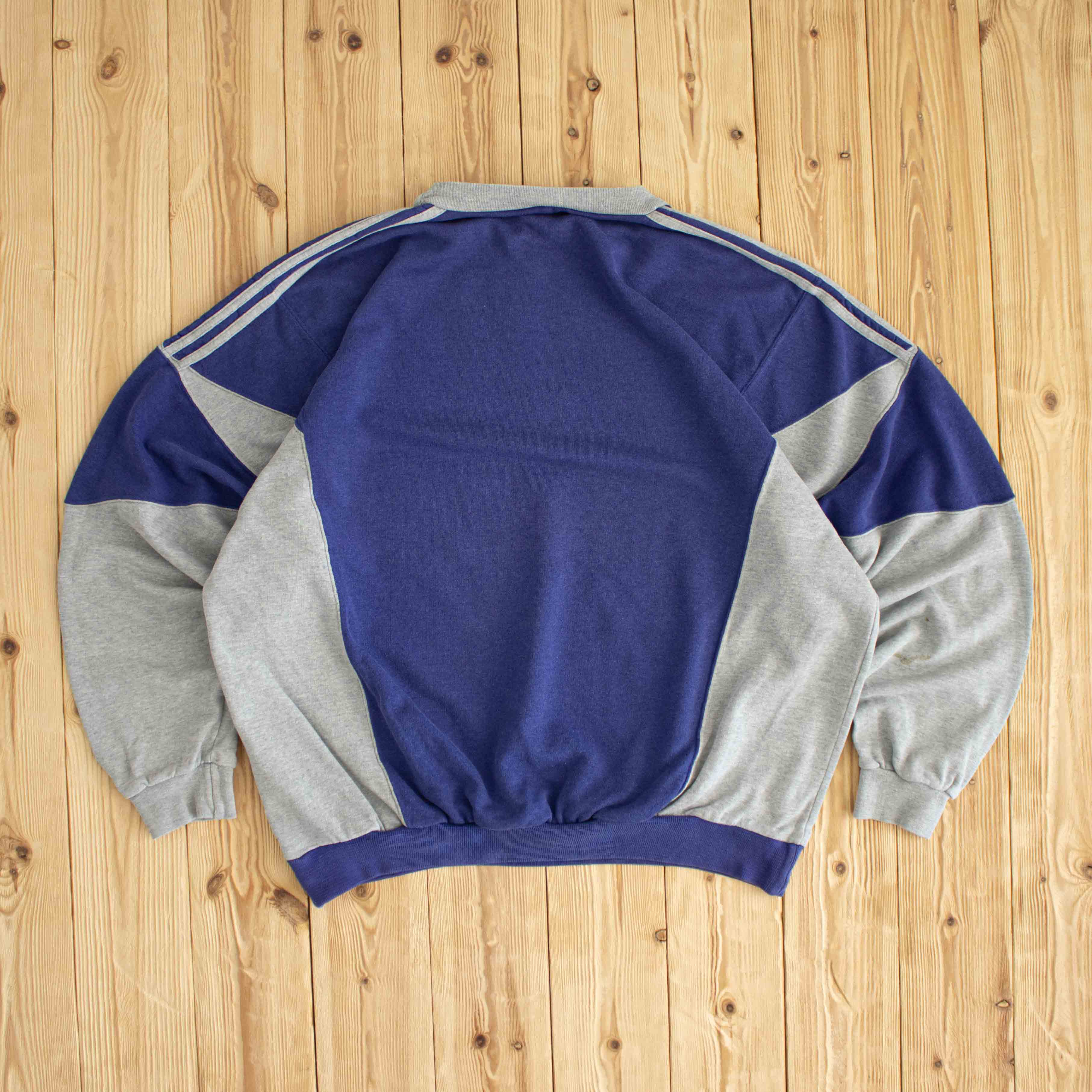 (L/XL) Adidas Sports Vintage Sweatshirt Purple