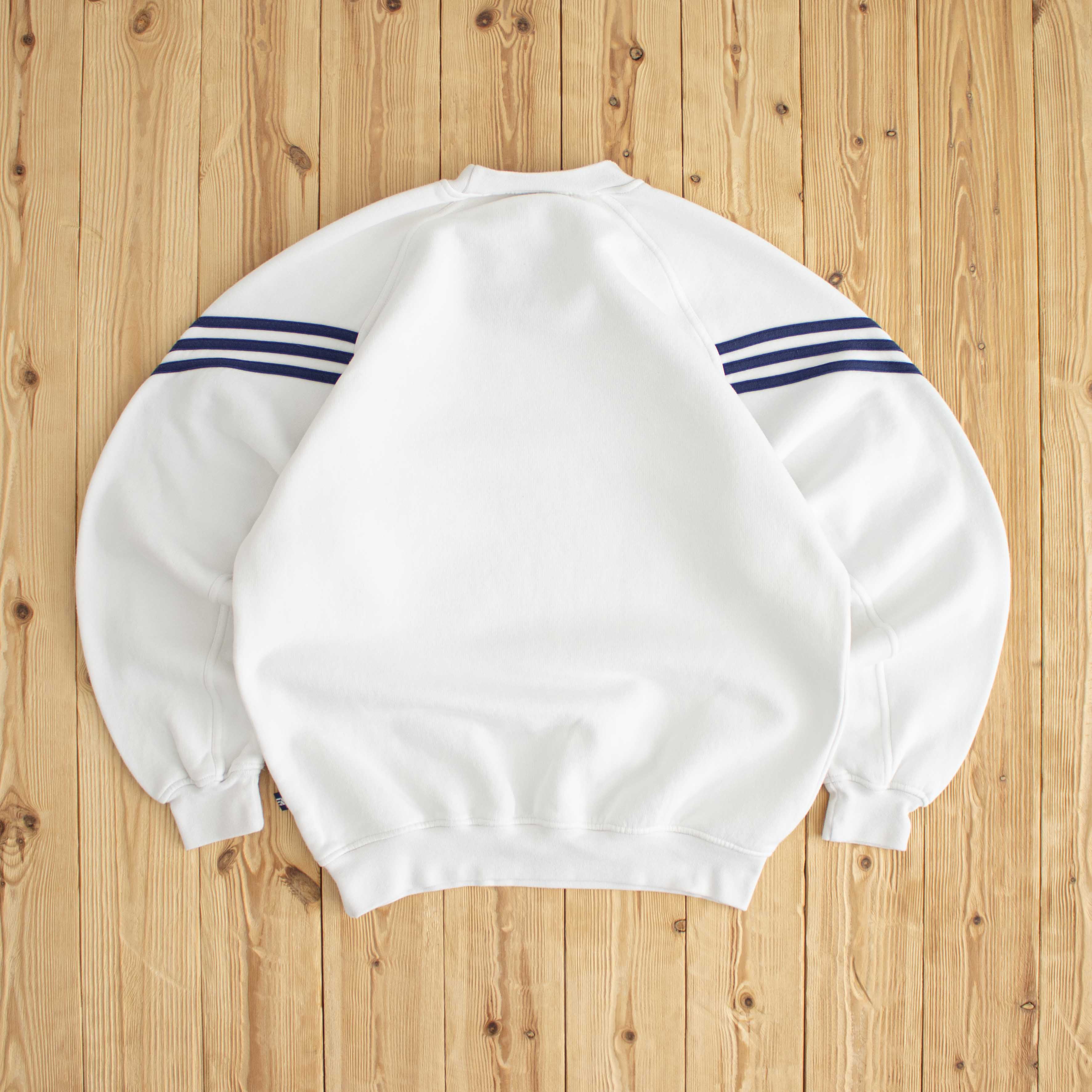 (M) Adidas Vintage Essential Embroidered Sweatshirt White