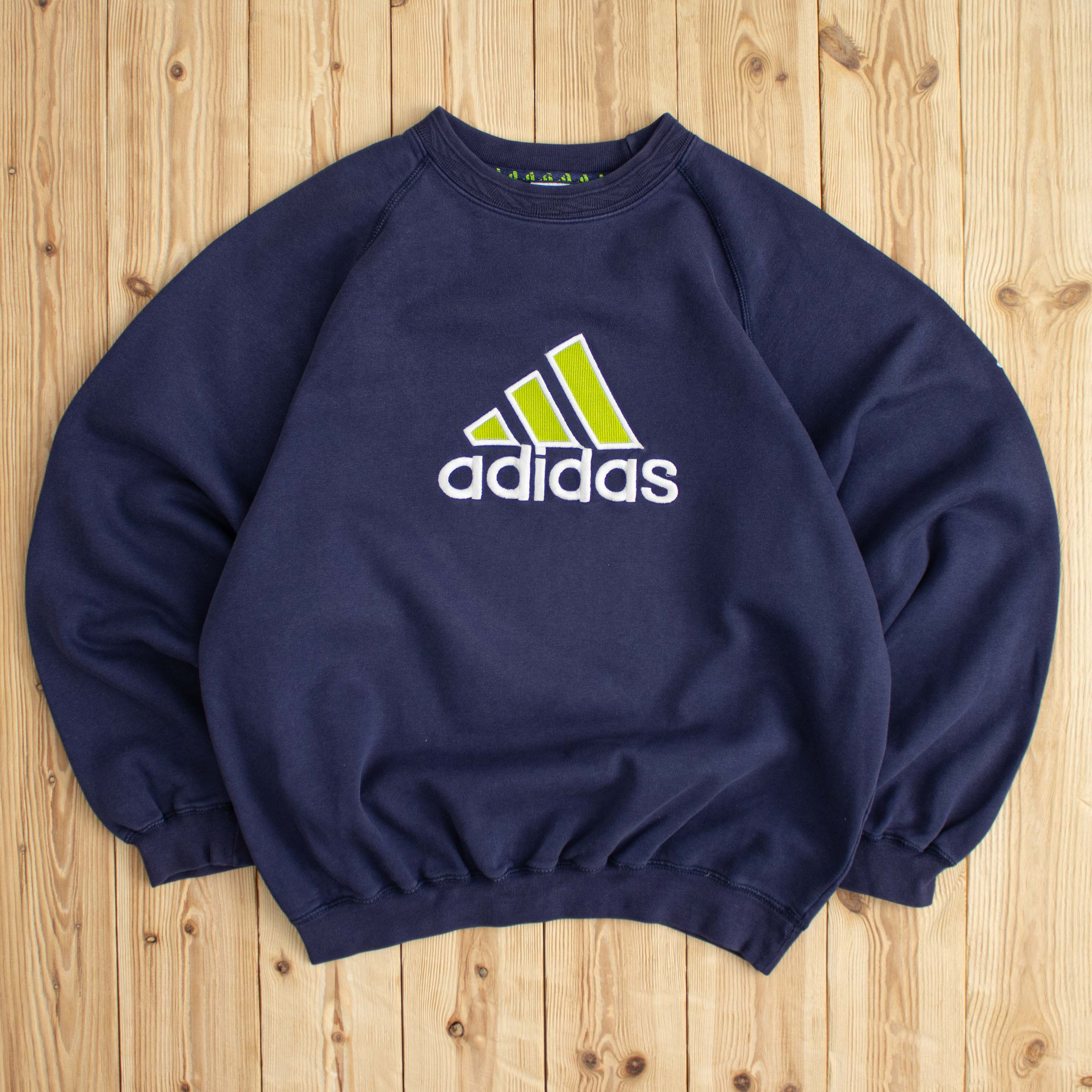 (S) Vintage Adidas Spell Out Embroidered Sweatshirt