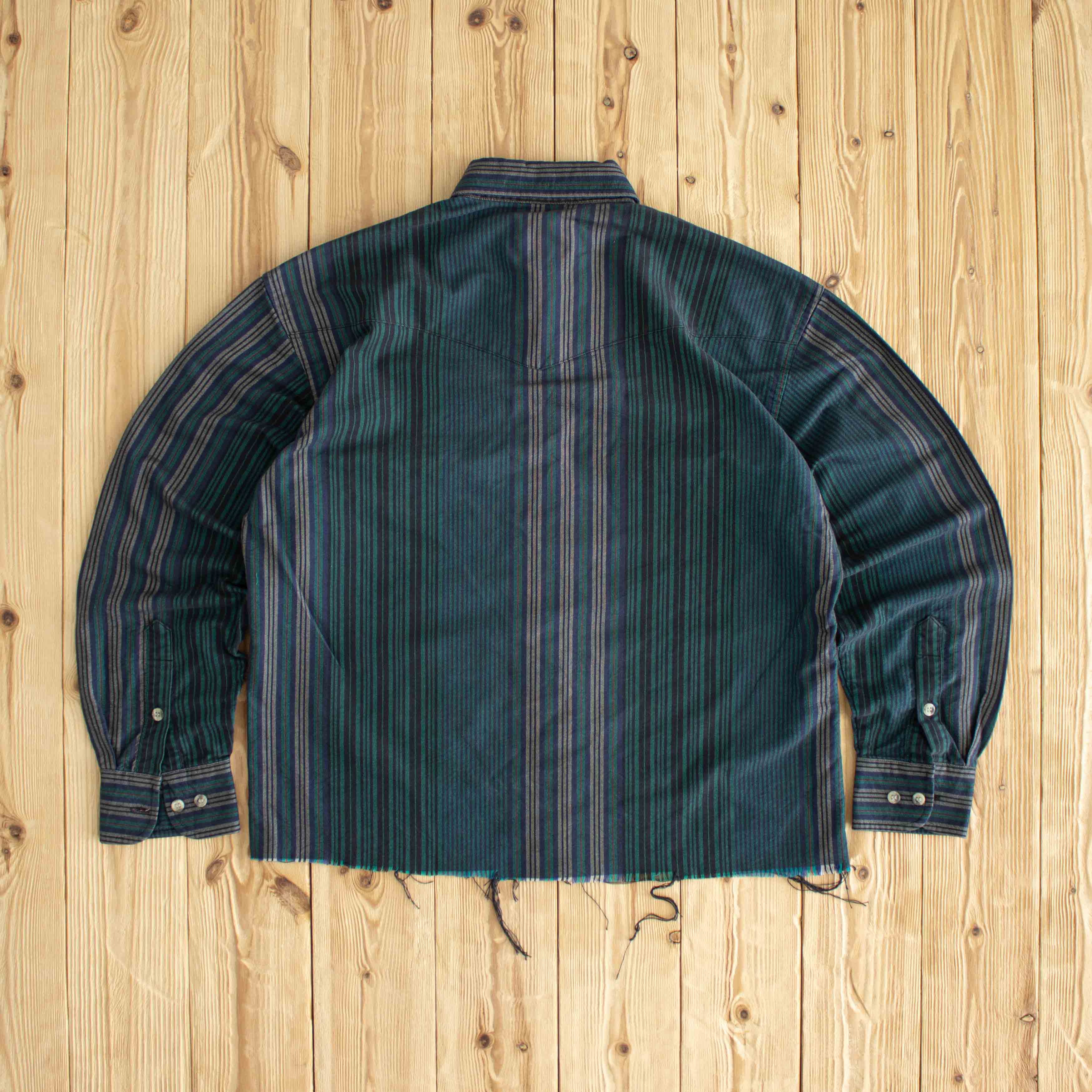 (M/L) Wrangler Vintage Cropped Single Needle Tailoring Shirt Green