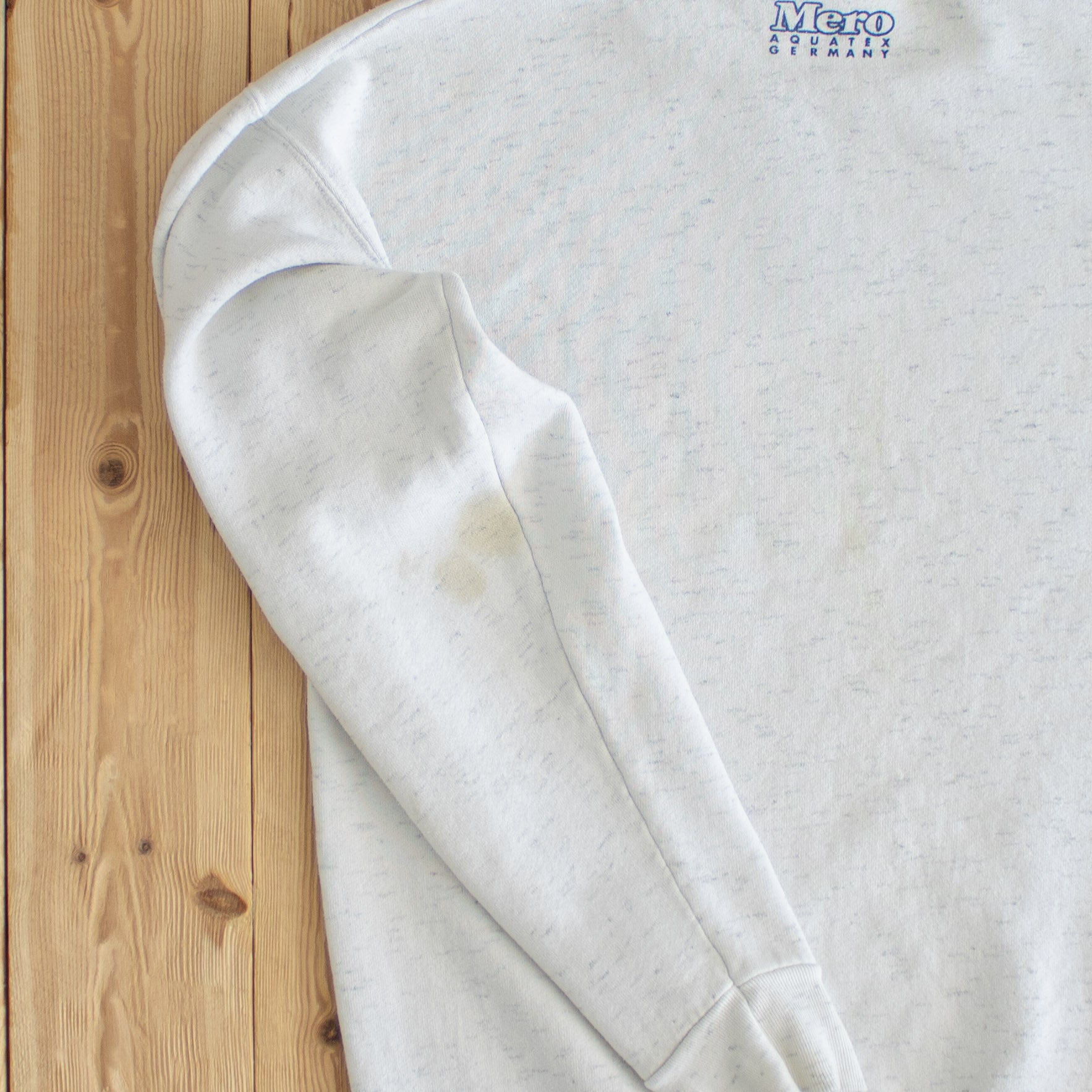 (M) 1993 Oneita 'Touch The Earth" Vintage Sweatshirt White