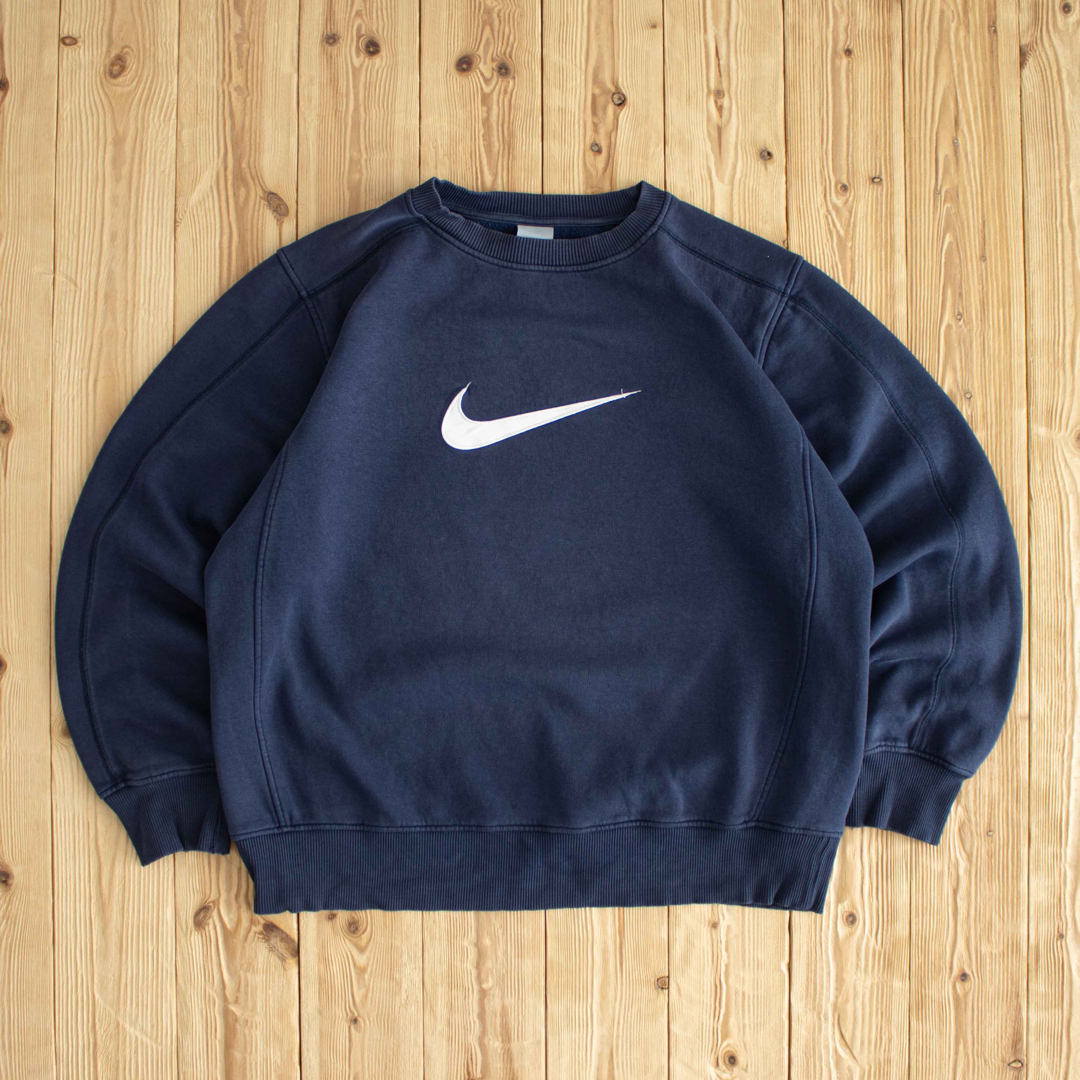 (M) Nike Swoosh Vintage Embroidered Sweatshirt Blue