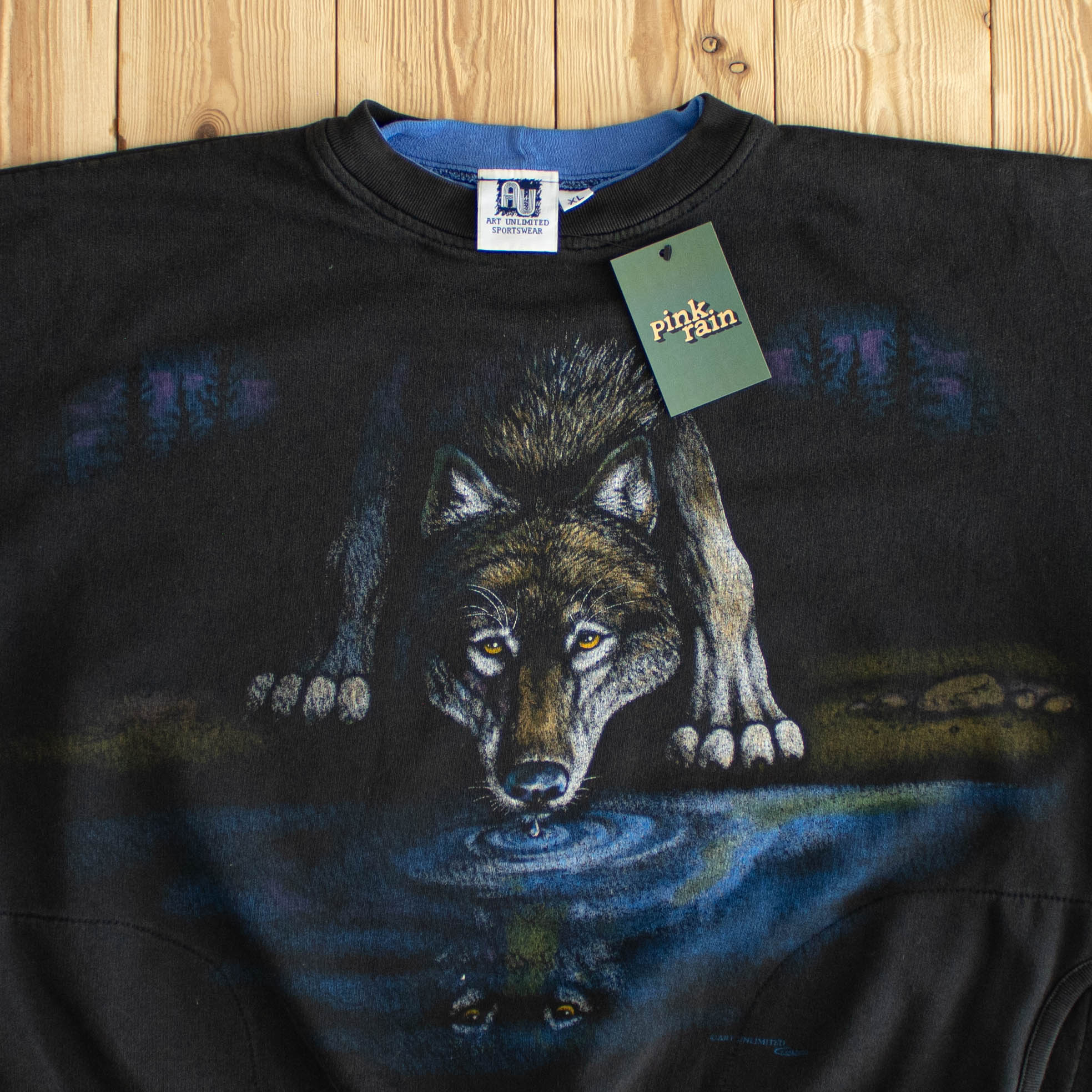 (M/L) Art Unlimited Wolf Vintage Sweatshirt Black