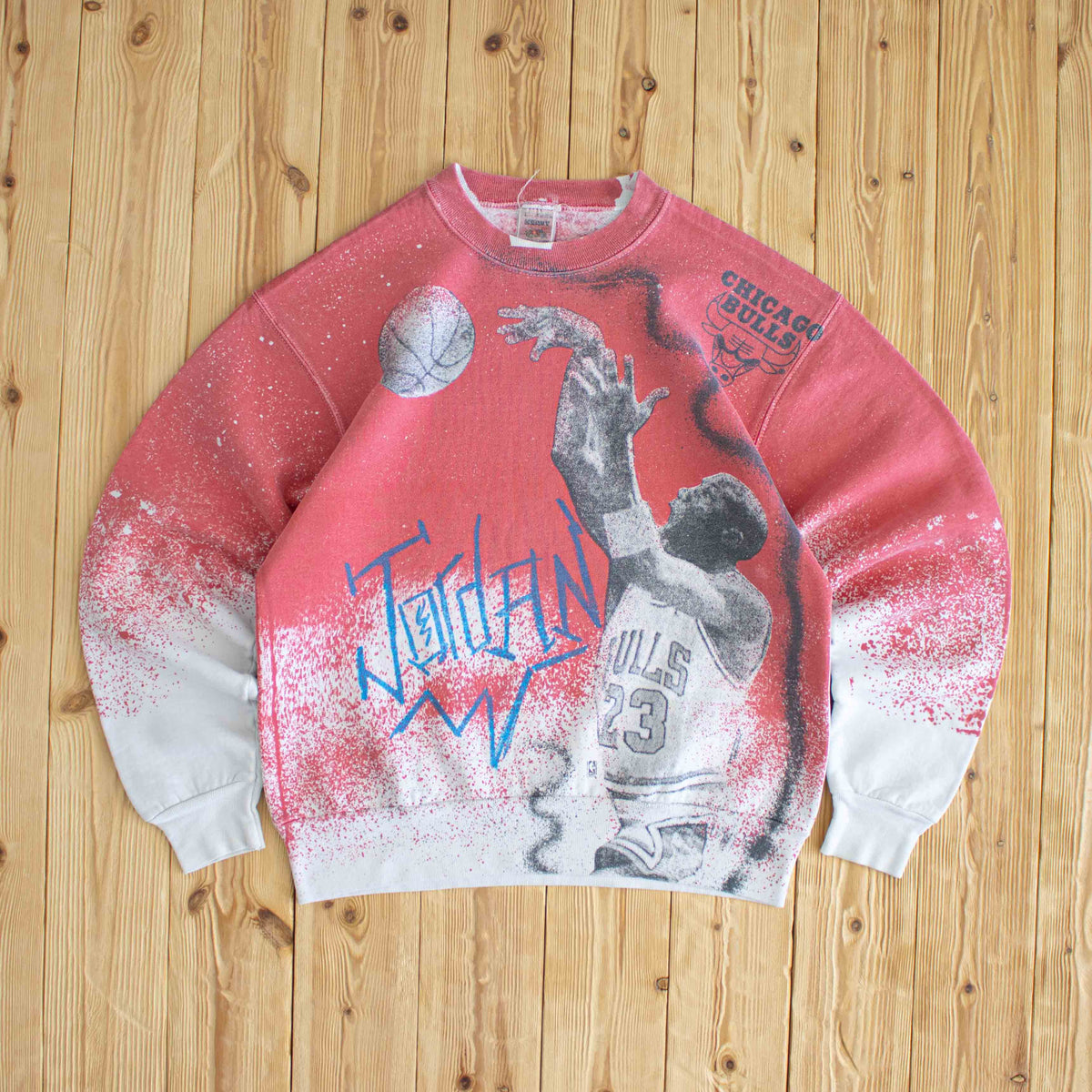 (M) Michael Jordan Chicago Bulls Vintage All Over Print Sweatshirt Pink White