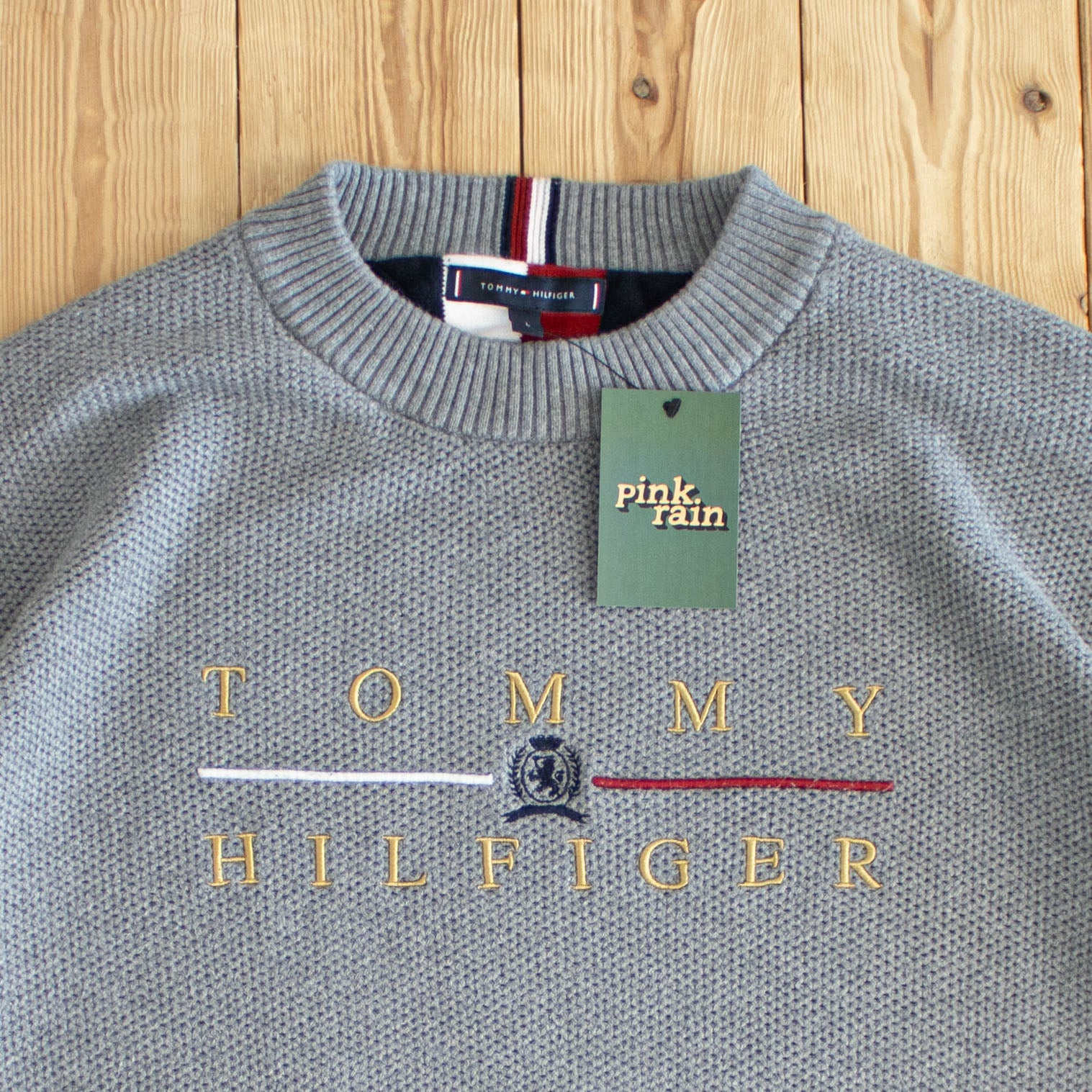 (L) Tommy Hilfiger Vintage Embroidered Sweater Gray