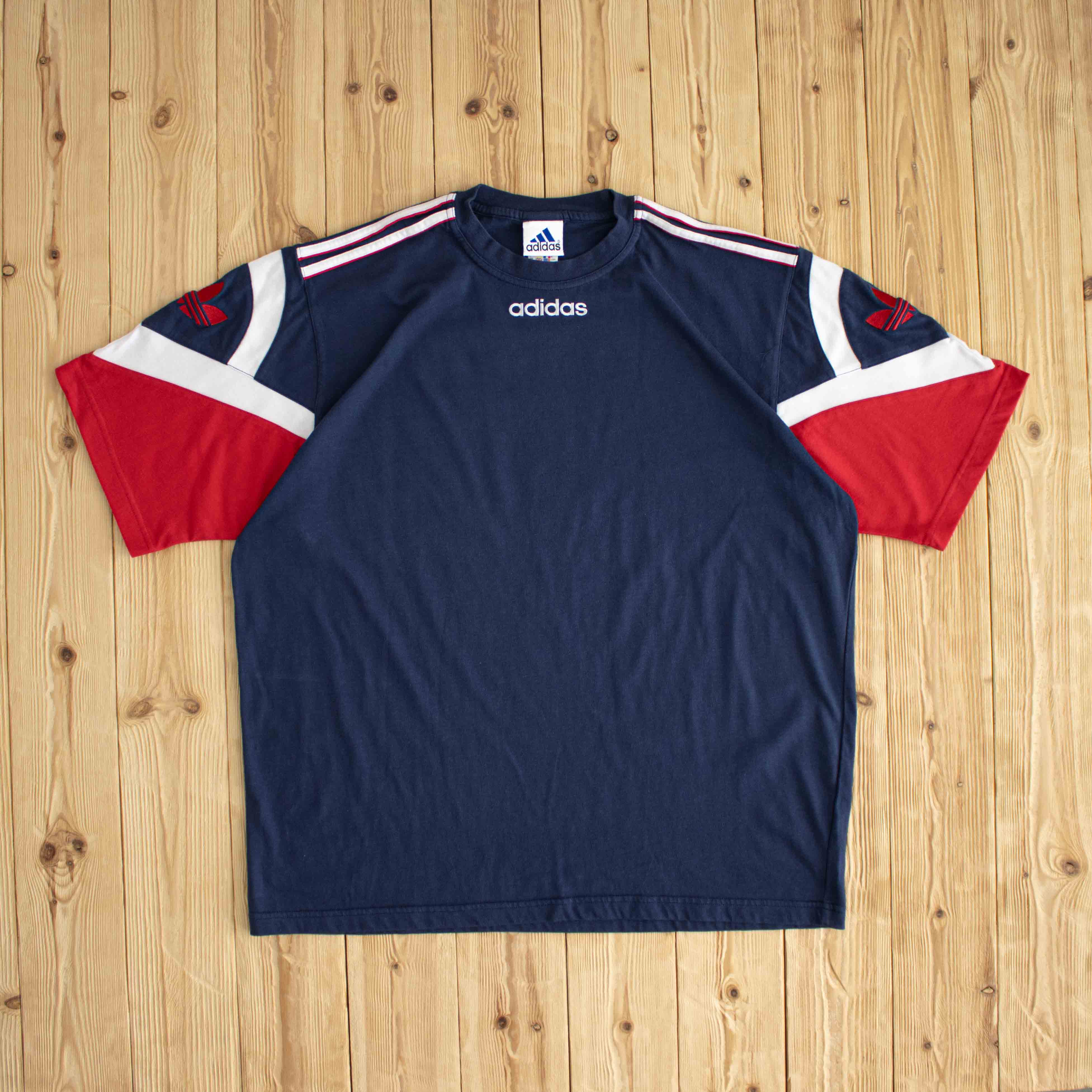 (L/XL) Adidas Vintage Embroidered T-Shirt Blue