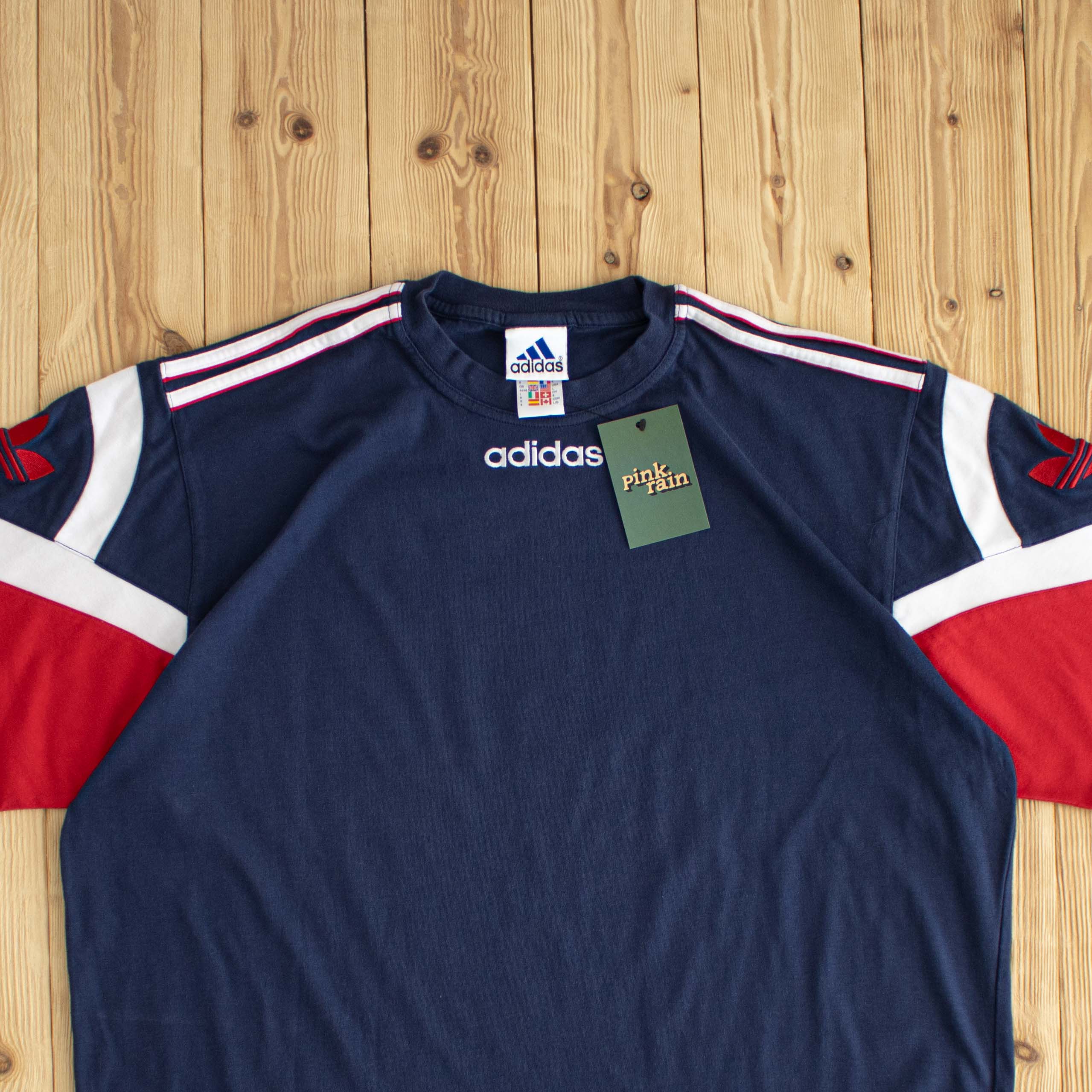 (L/XL) Adidas Vintage Embroidered T-Shirt Blue