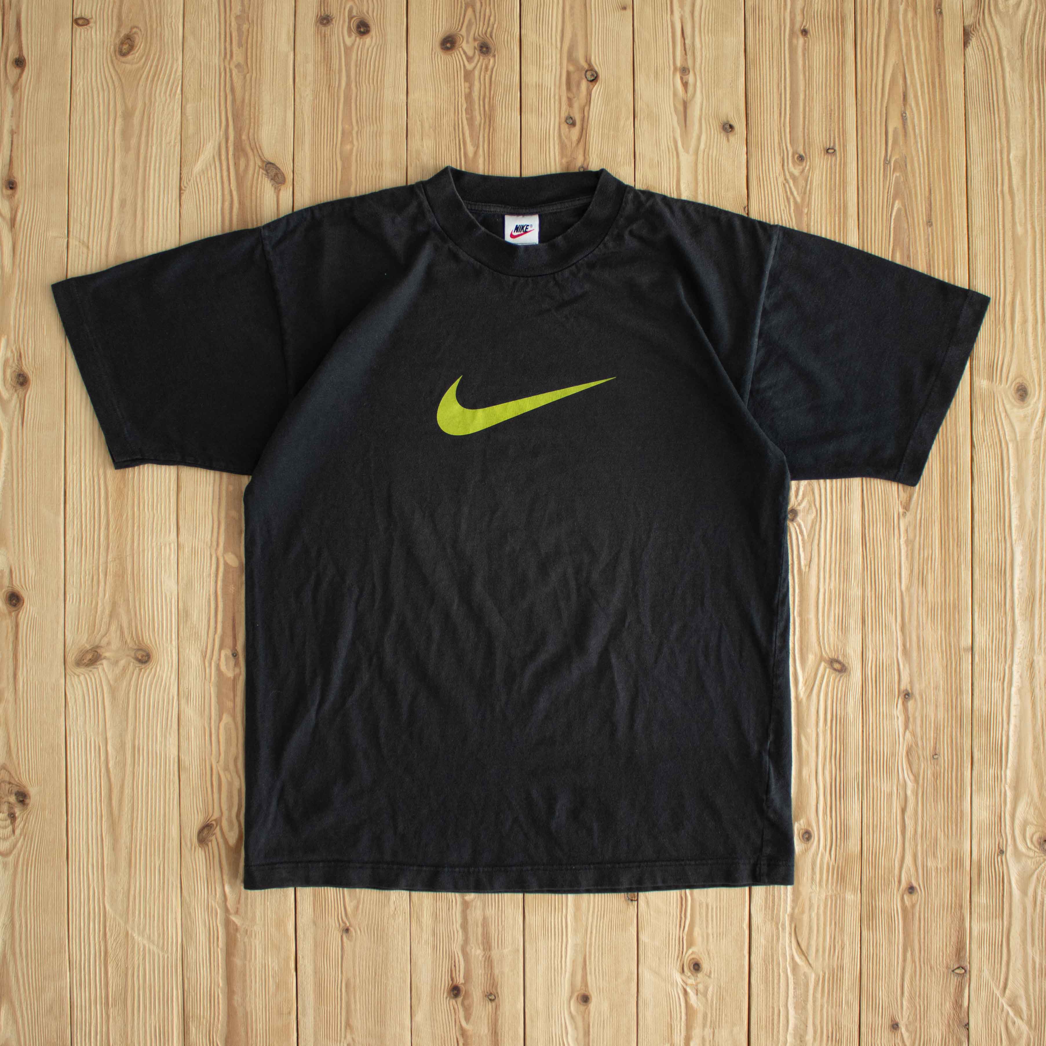 (M/L) Nike Swoosh Vintage T-Shirt Black
