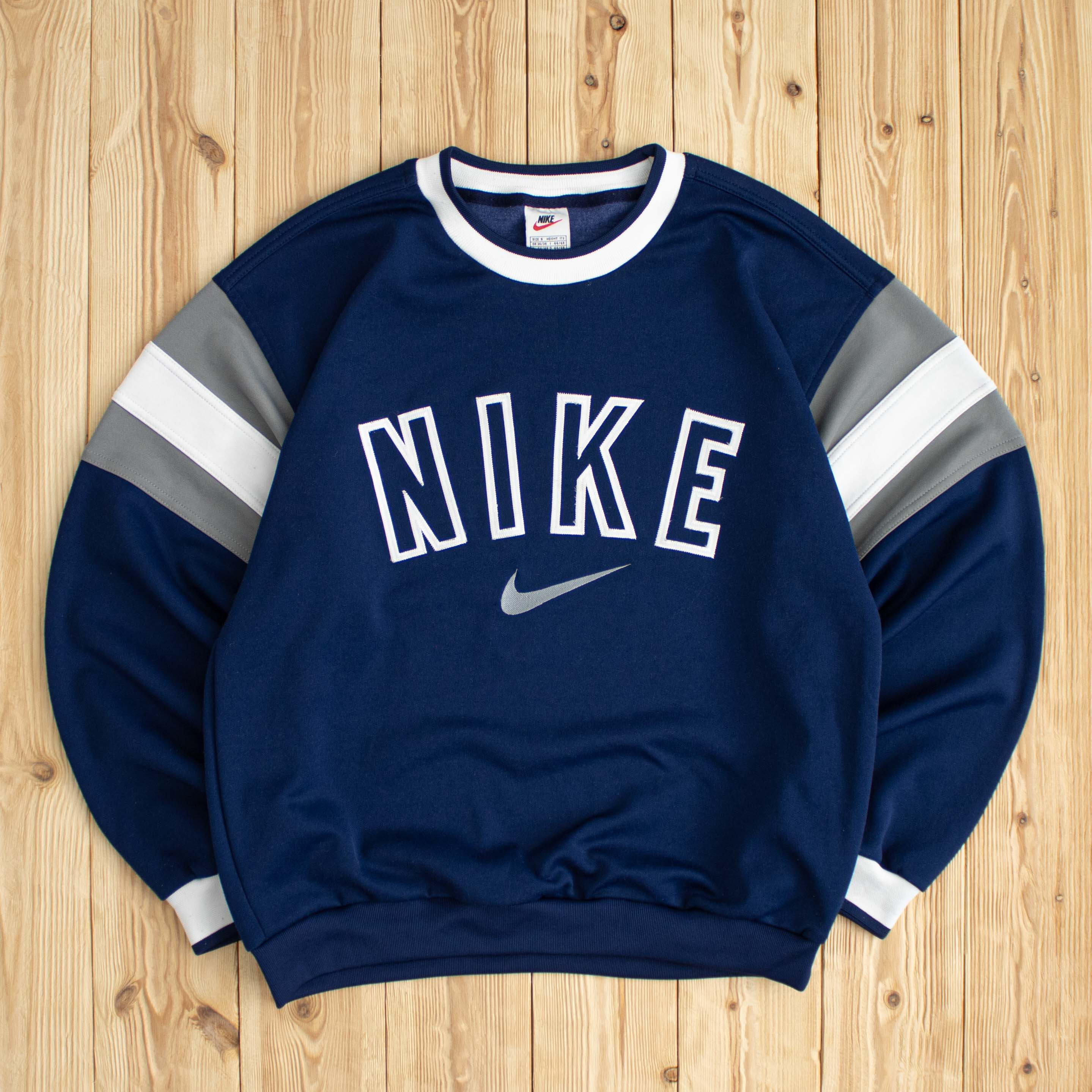 (S) Vintage Nike Spell Out Embroidered Sweatshirt