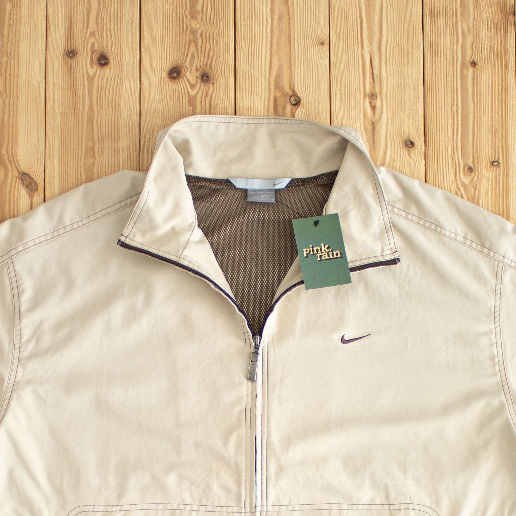 (XL) Nike Vintage Essential Embroidered Jacket Beige