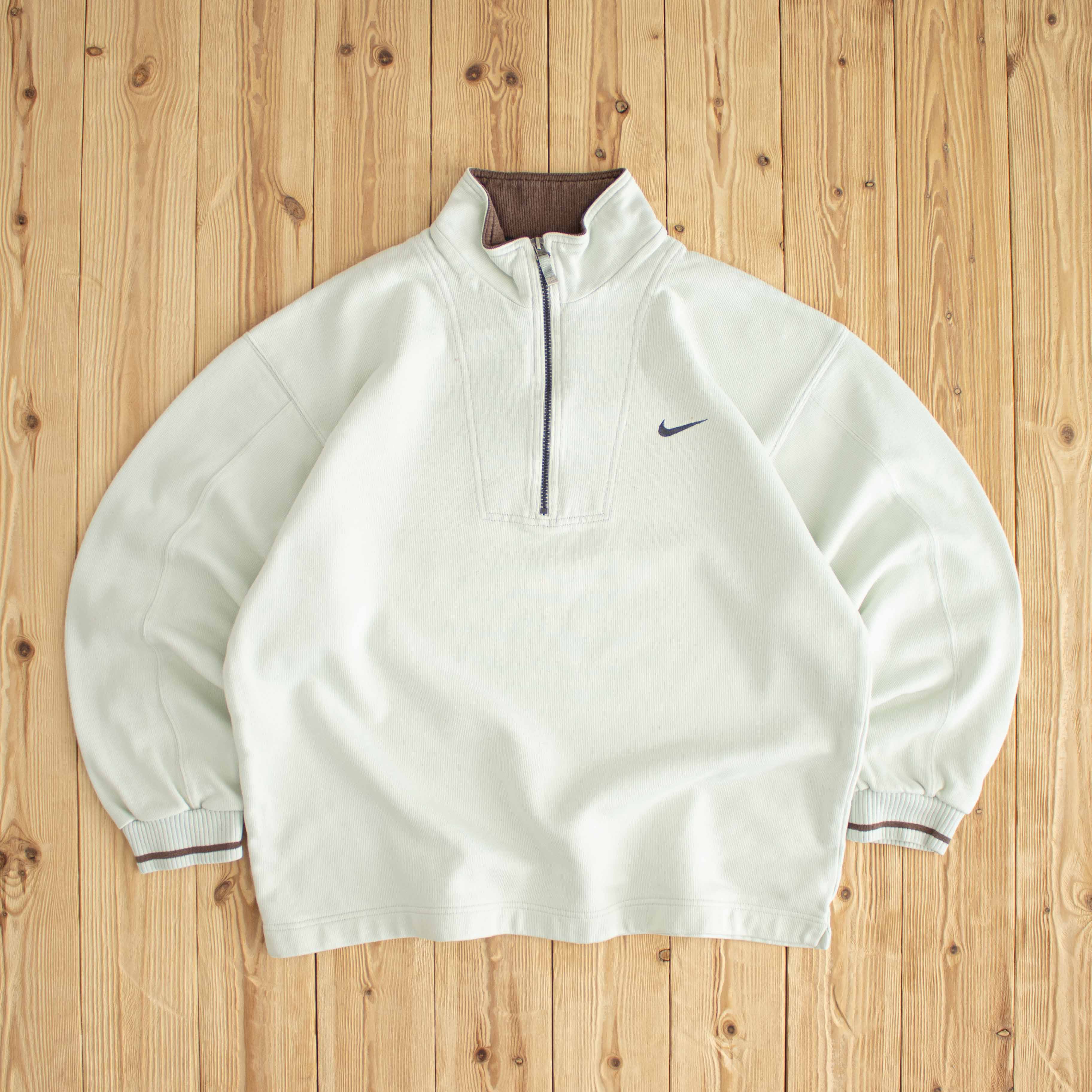 (L) Nike Vintage Essential Embroidered Quarter-Zip Green