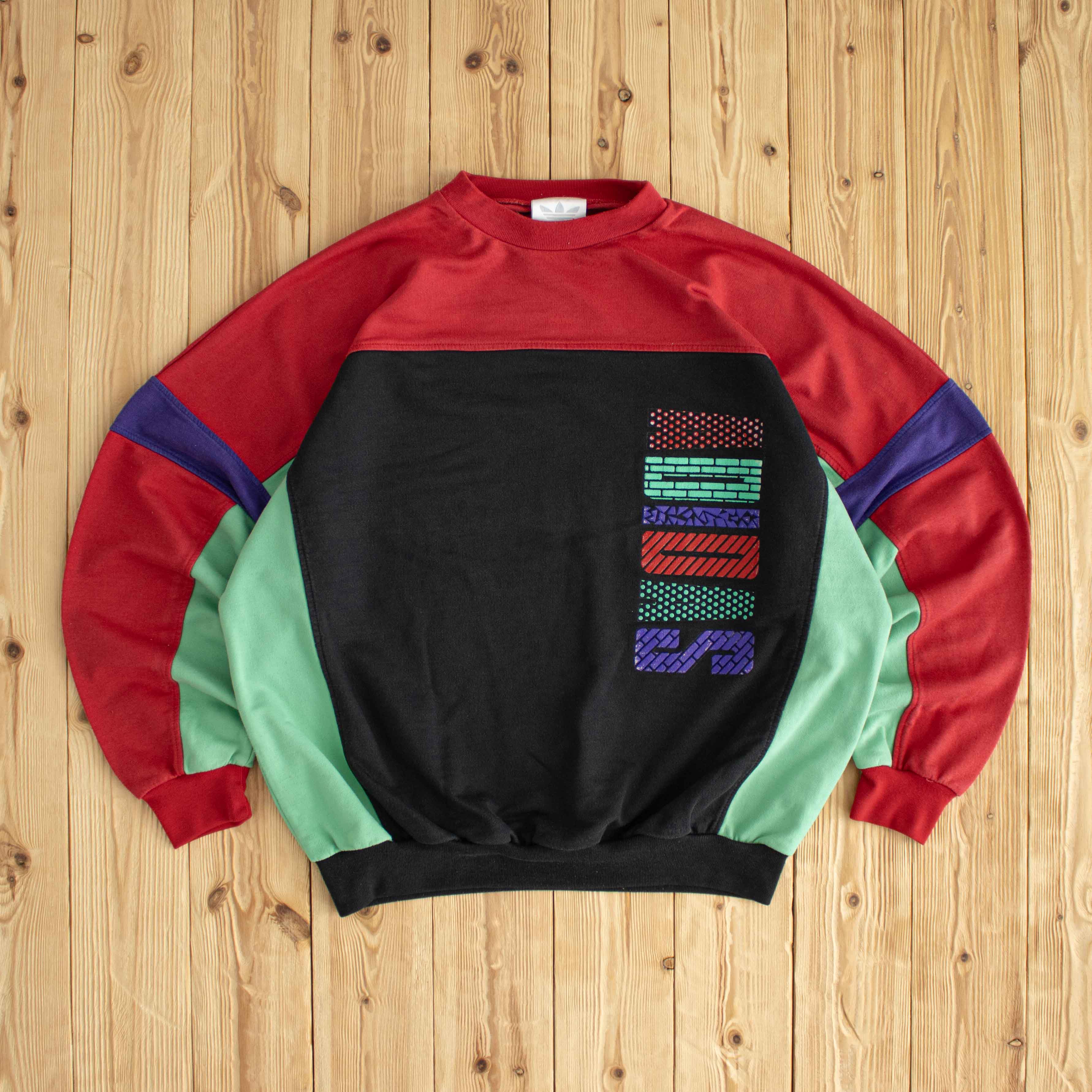(L/XL) Adidas Vintage 80s' Sweatshirt Black Red Green