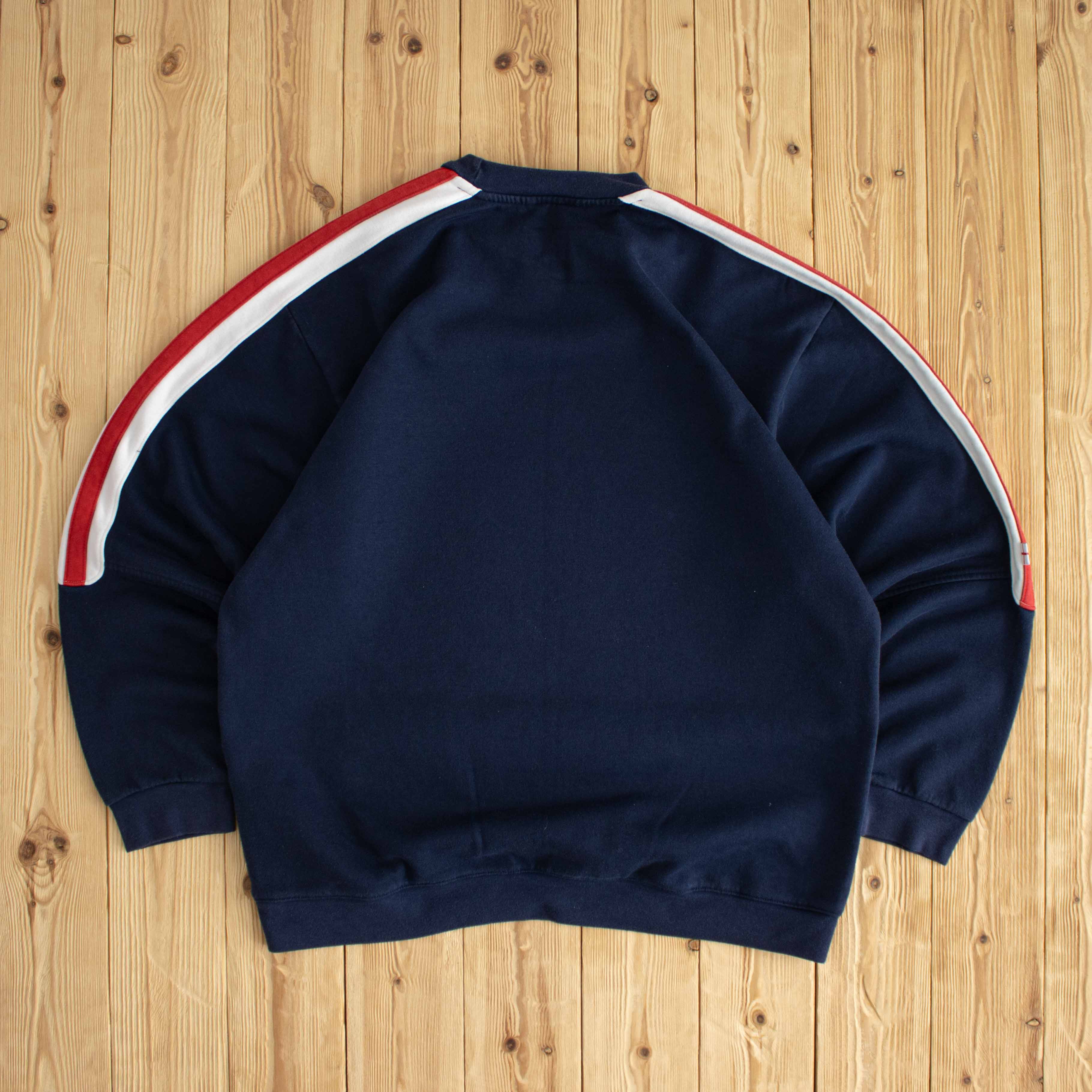 (XL) Umbro England Vintage Embroidered Sweatshirt Blue