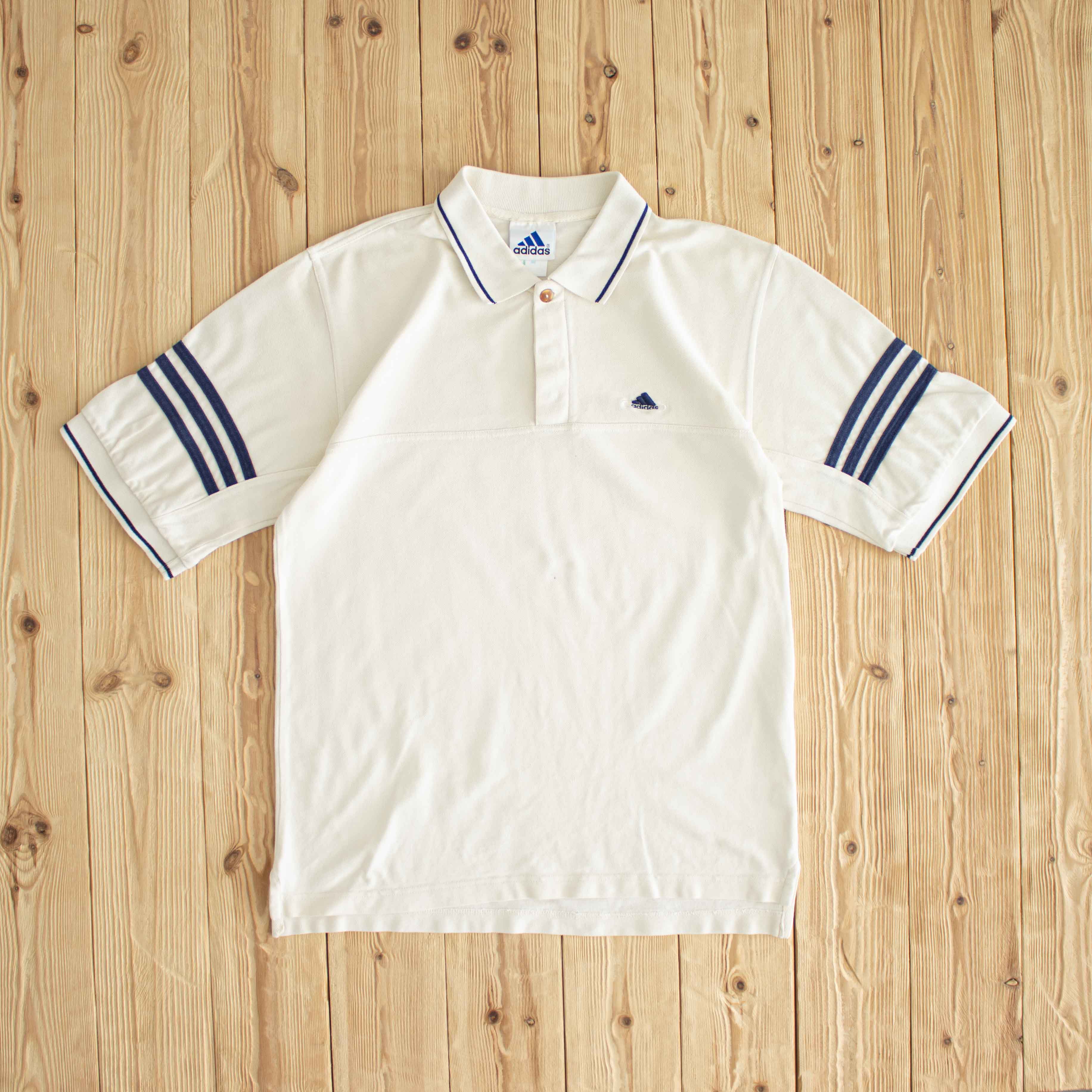 (M) Adidas Vintage Embroidered Button Up Polo T-Shirt Beige