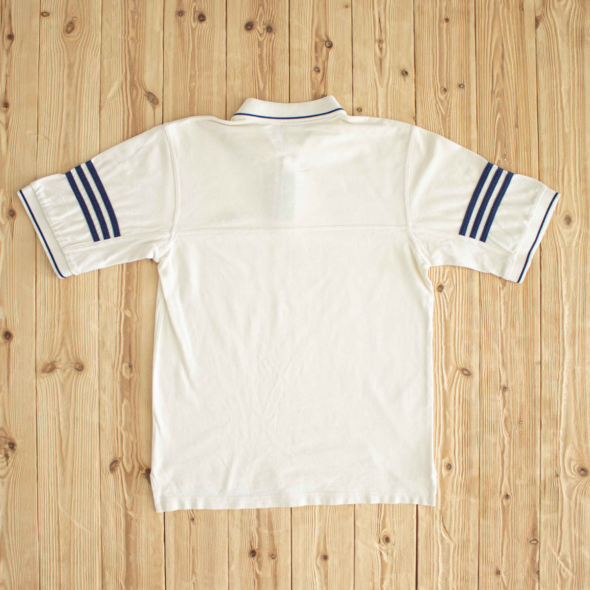(M) Adidas Vintage Embroidered Button Up Polo T-Shirt Beige