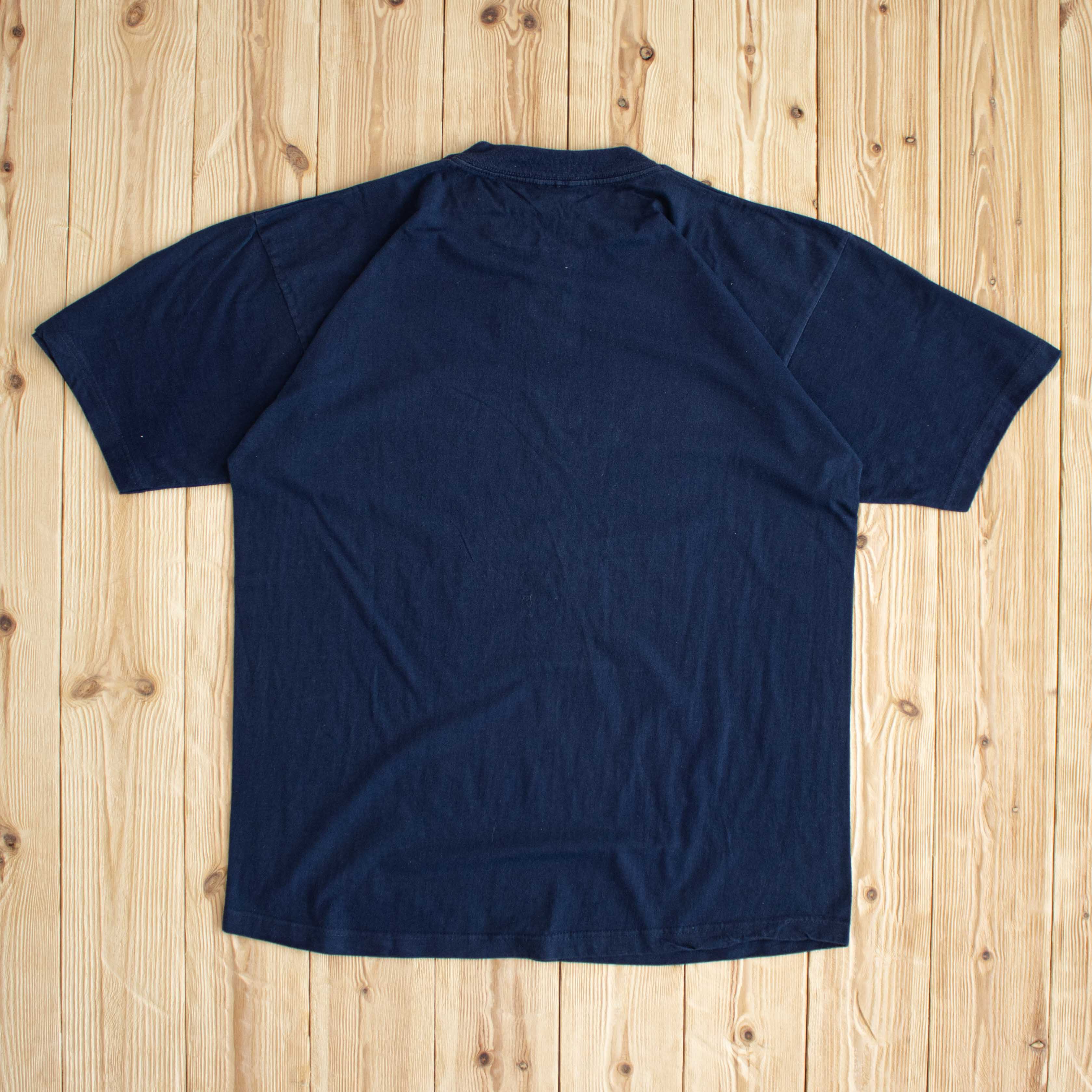 (M) Vintage Iveco Star Truck Express T-Shirt