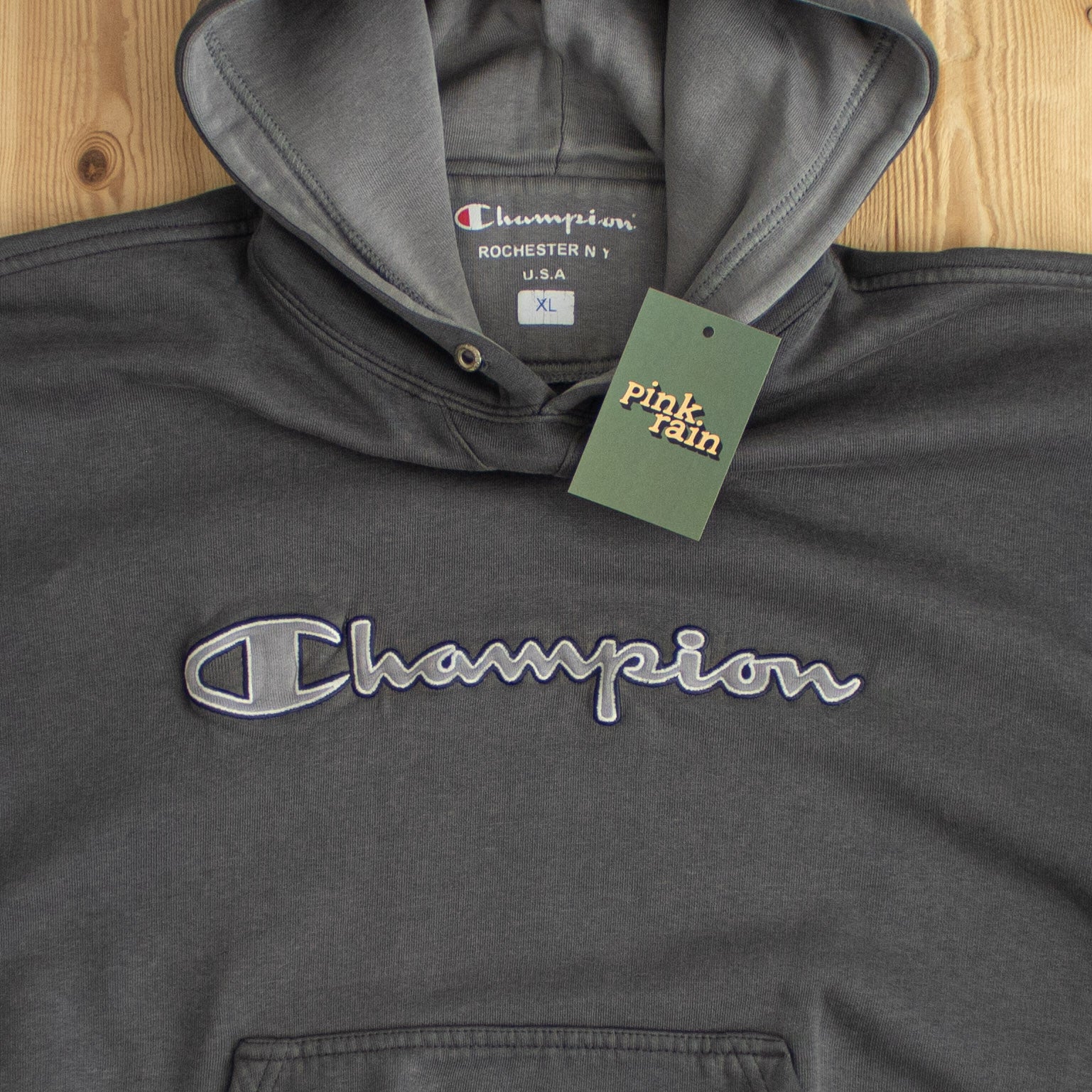 (L) Champion Vintage Embroidered Hoodie Gray