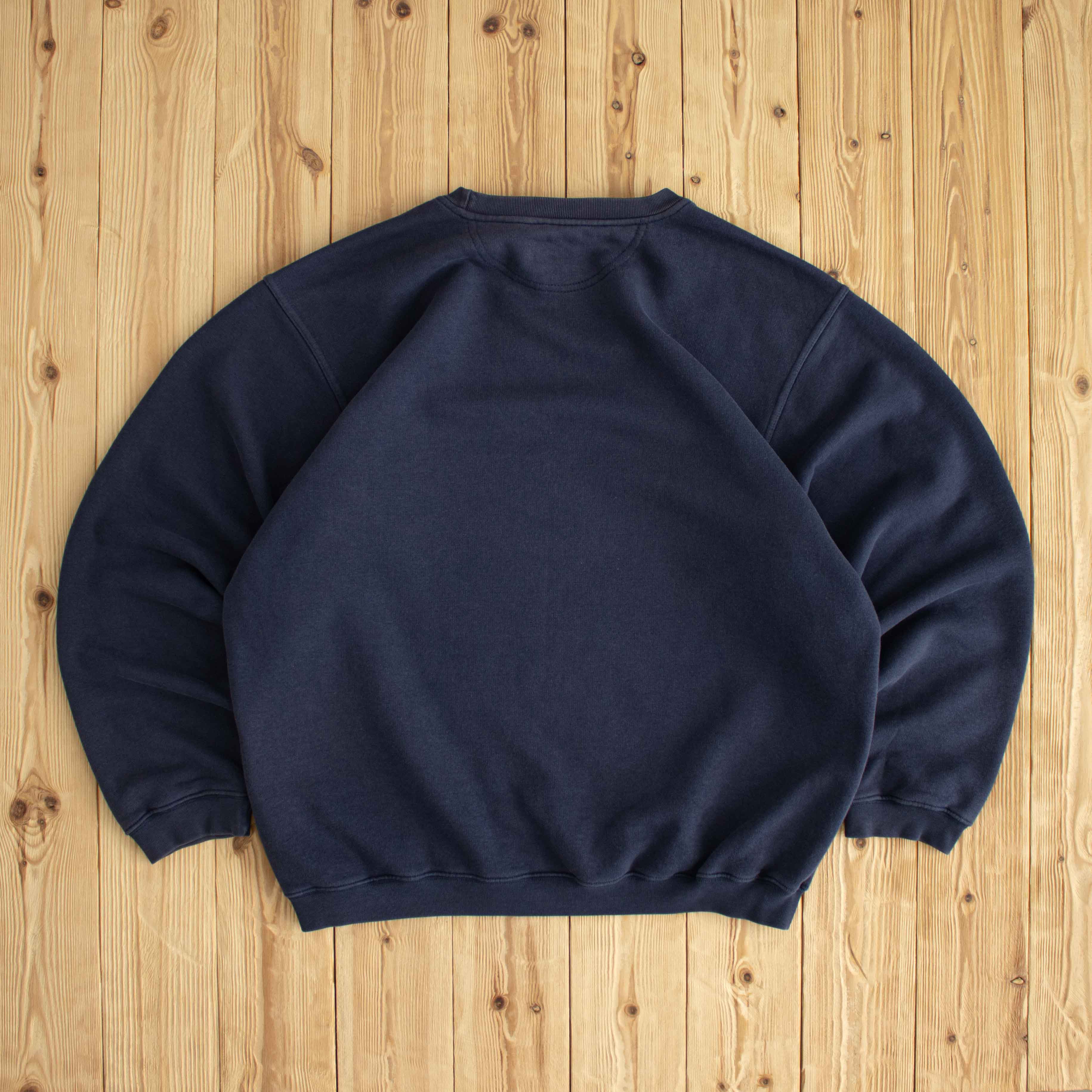 (L/XL) Nike Vintage Essential Embroidered Sweatshirt Blue