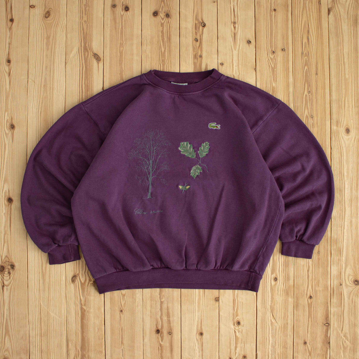 (M/L) 90s Lacoste Chemise Chêne Rouvre Vintage Embroidered Sweatshirt Purple
