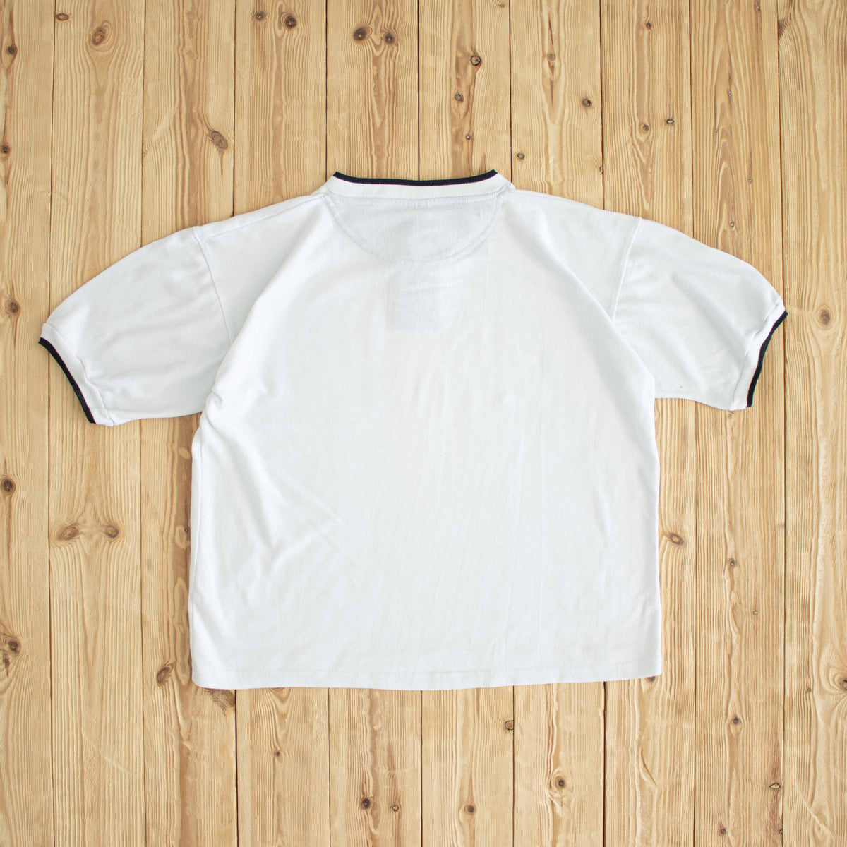 (M) Nike Center Swoosh Vintage Embroidered T-Shirt White