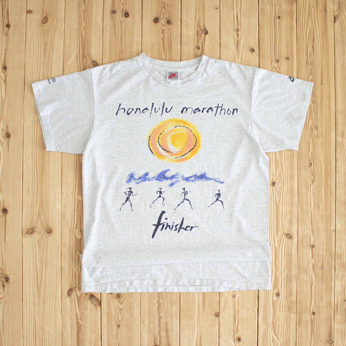 (M) 1993 Nike Honolulu Marathon Finisher Vintage T-Shirt Gray
