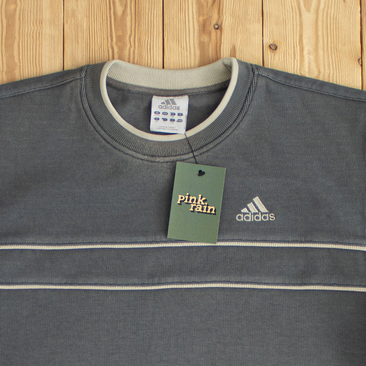 (M) Adidas Vintage Essential Embroidered Sweatshirt Gray