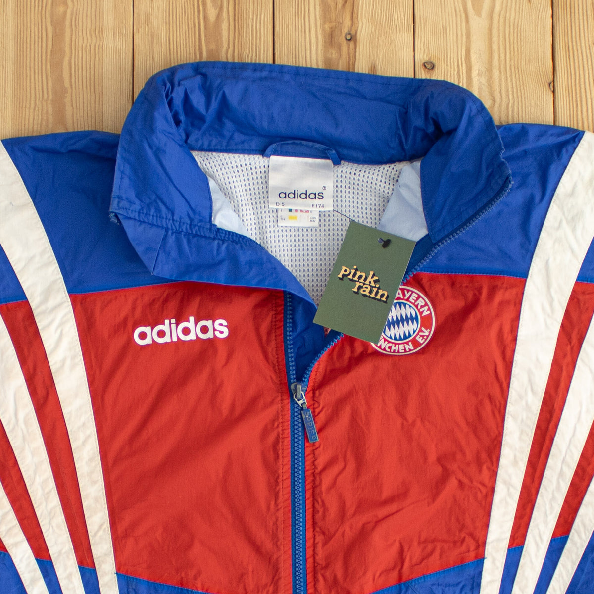 (L) Adidas F.C. Bayern München Vintage Shell Jacket Blue
