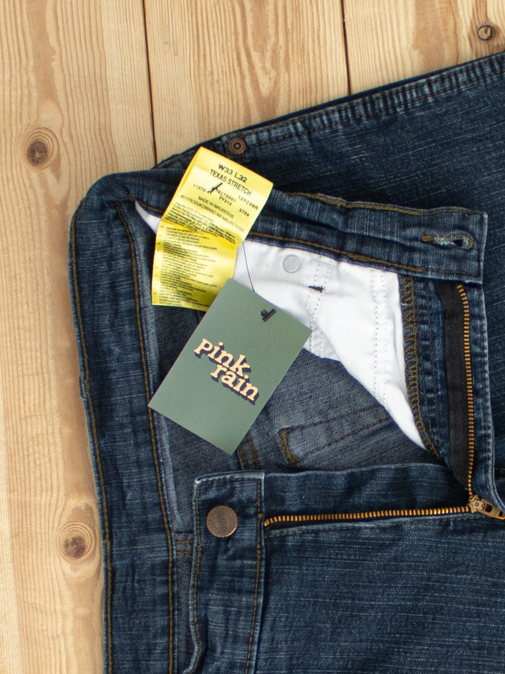 (W33 L32) Reworked Vintage Wrangler Jeans