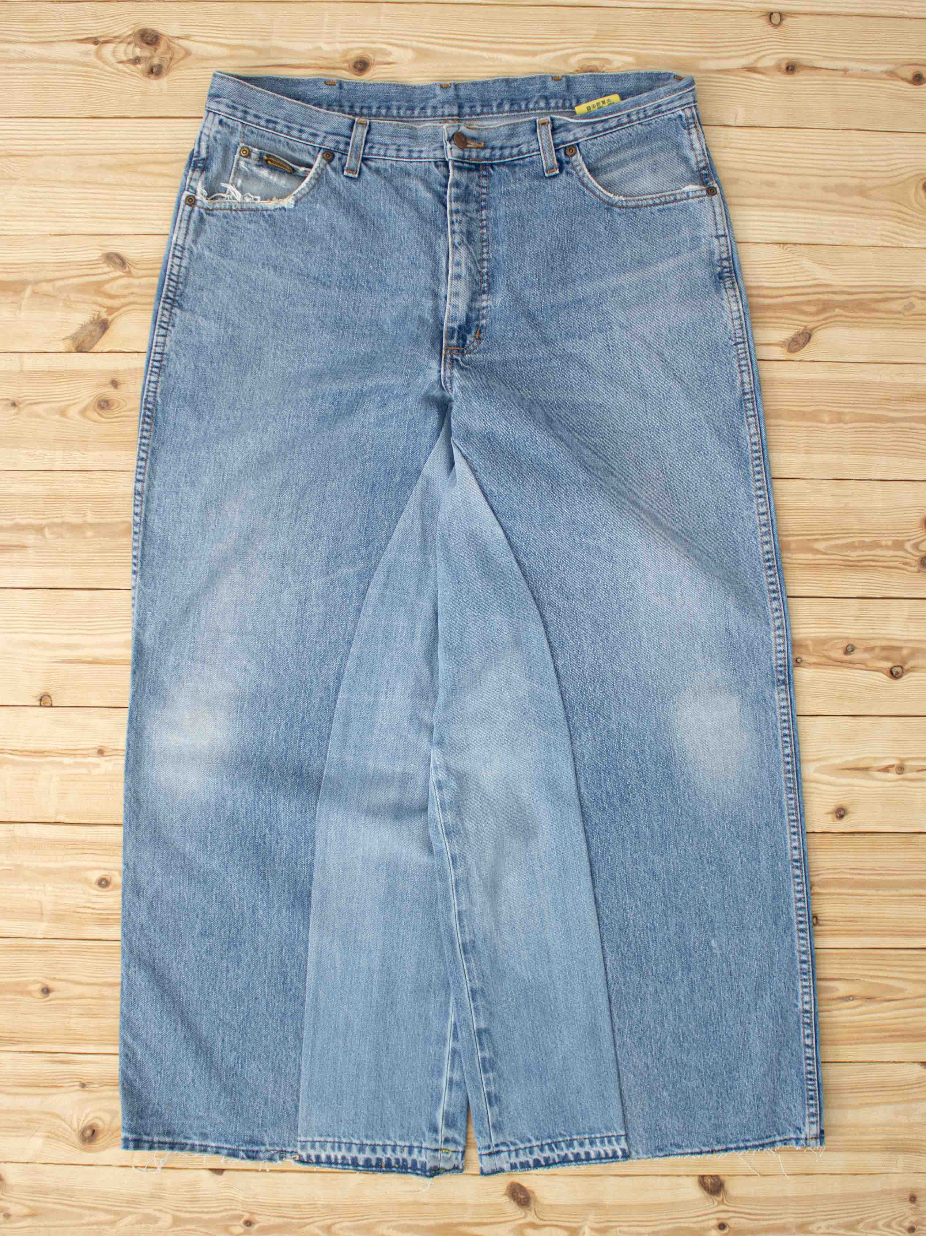 (W38 L32) Reworked Vintage Wrangler Jeans