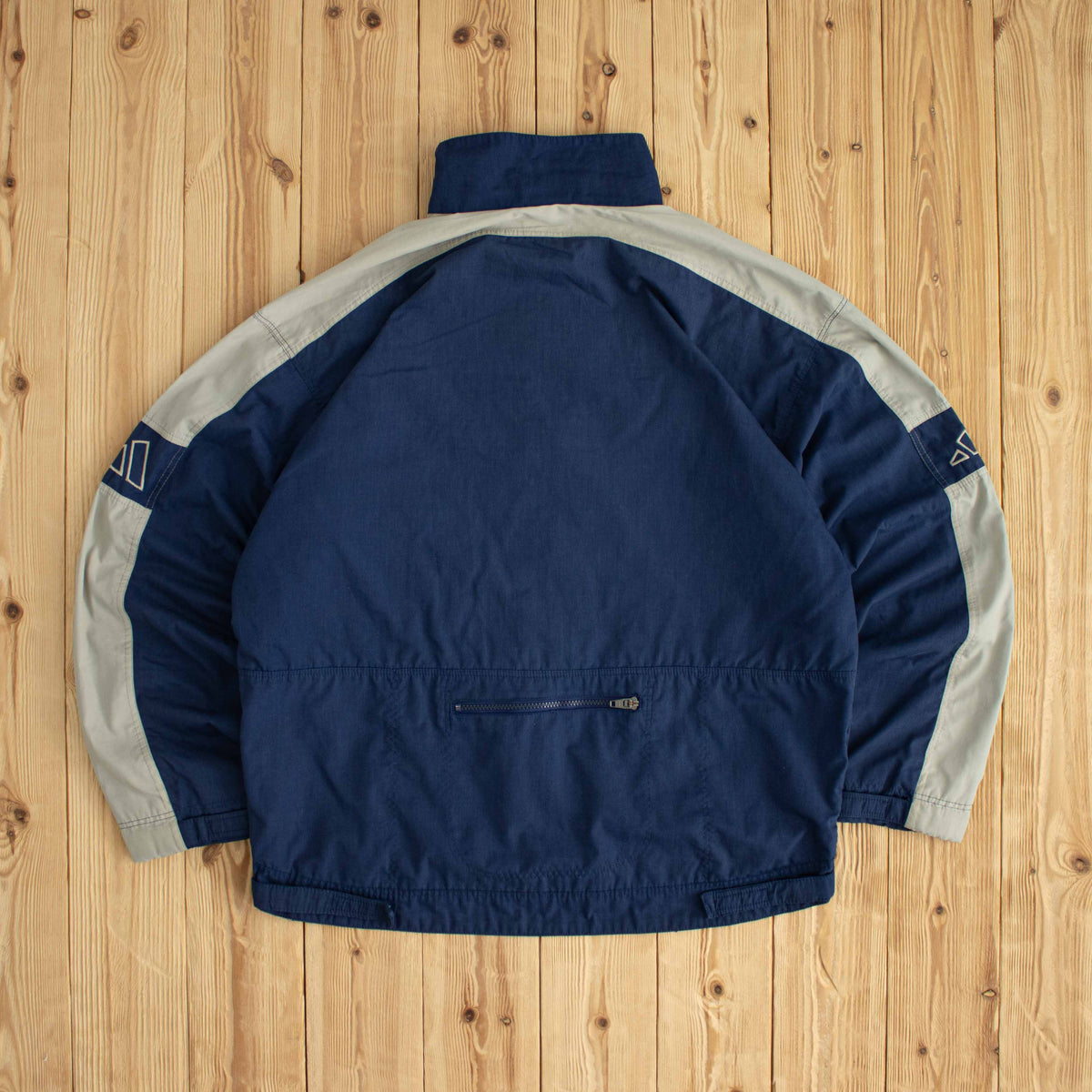 (L) Adidas Vintage Embroidered Jacket Blue