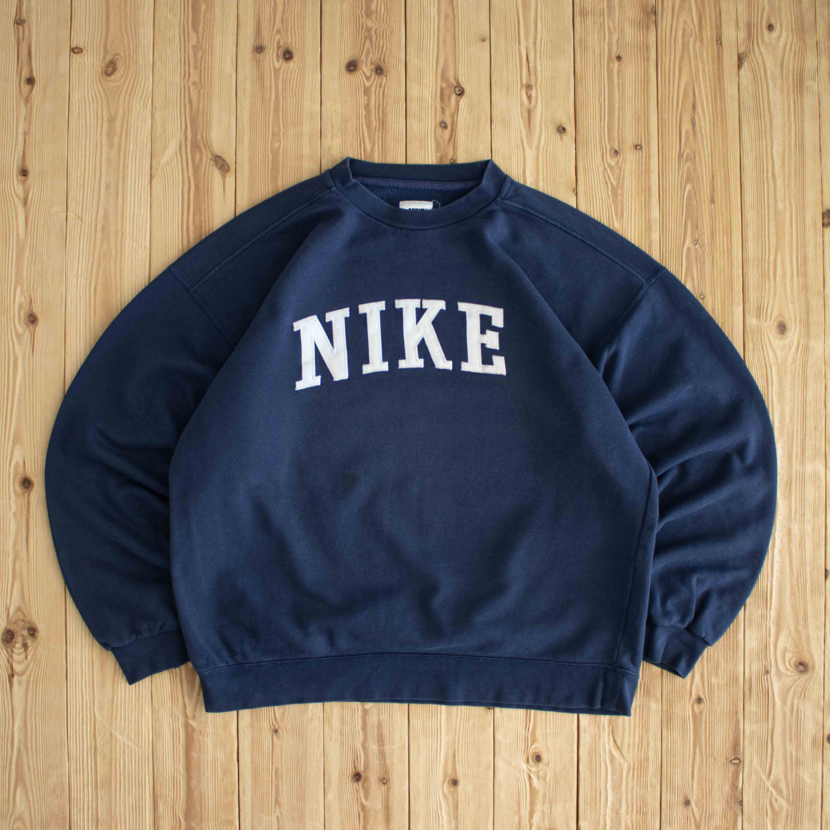 (XL) Nike Spell Out Vintage Embroidered Sweatshirt Blue