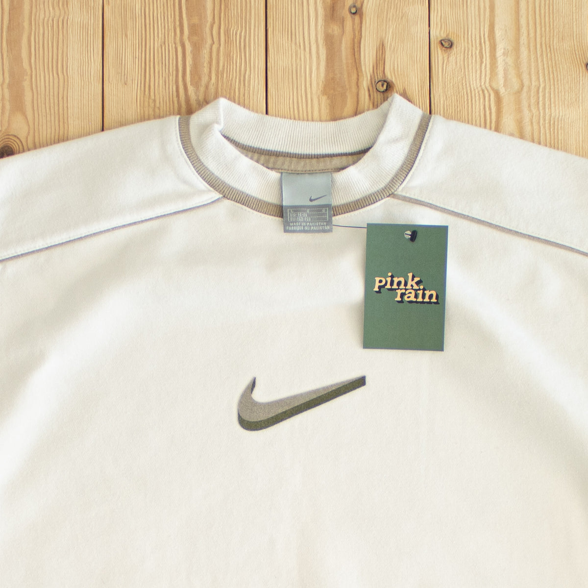 (S) Nike Swoosh Vintage Sweatshirt Beige