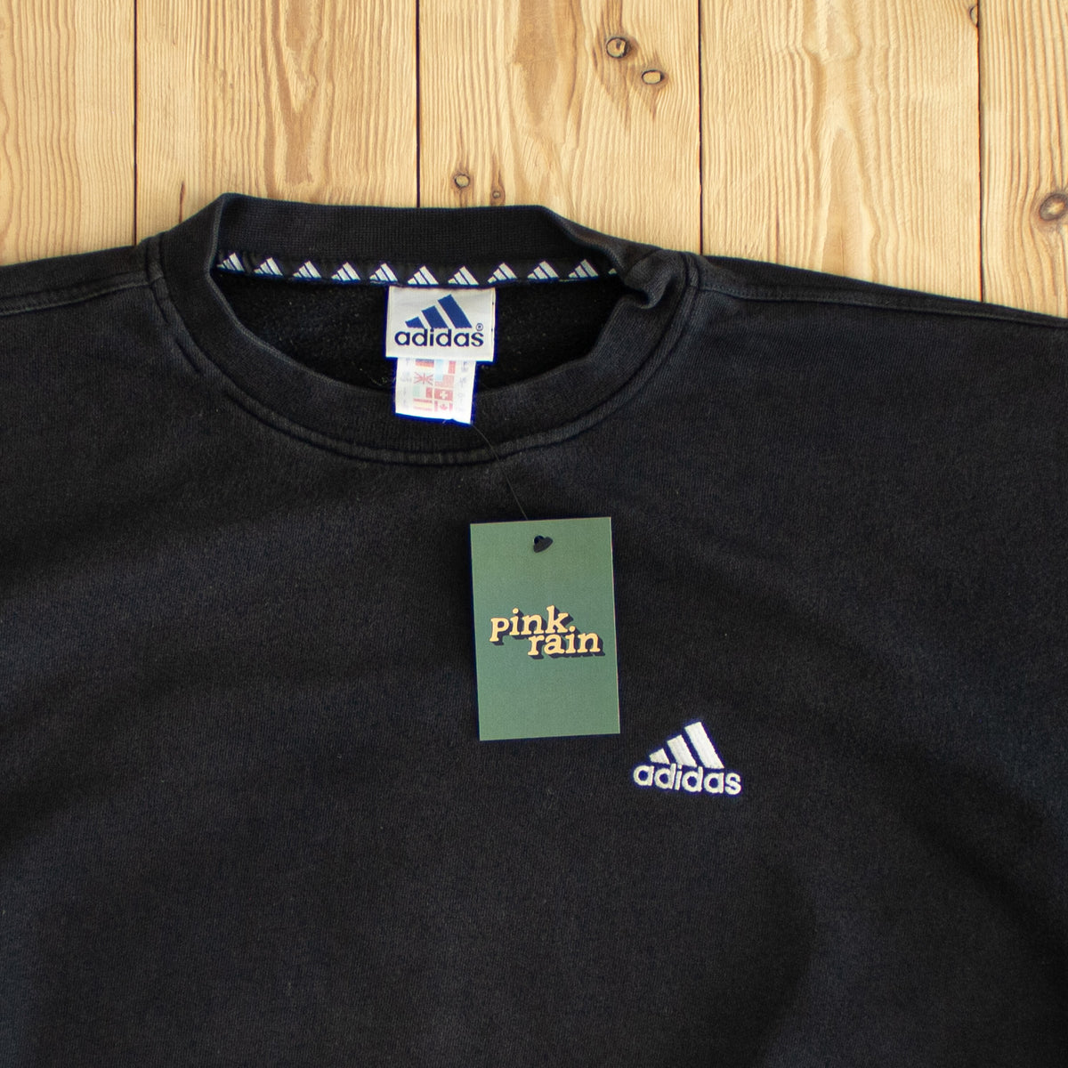 (M/L) Adidas Vintage Essential Embroidered Sweatshirt Black