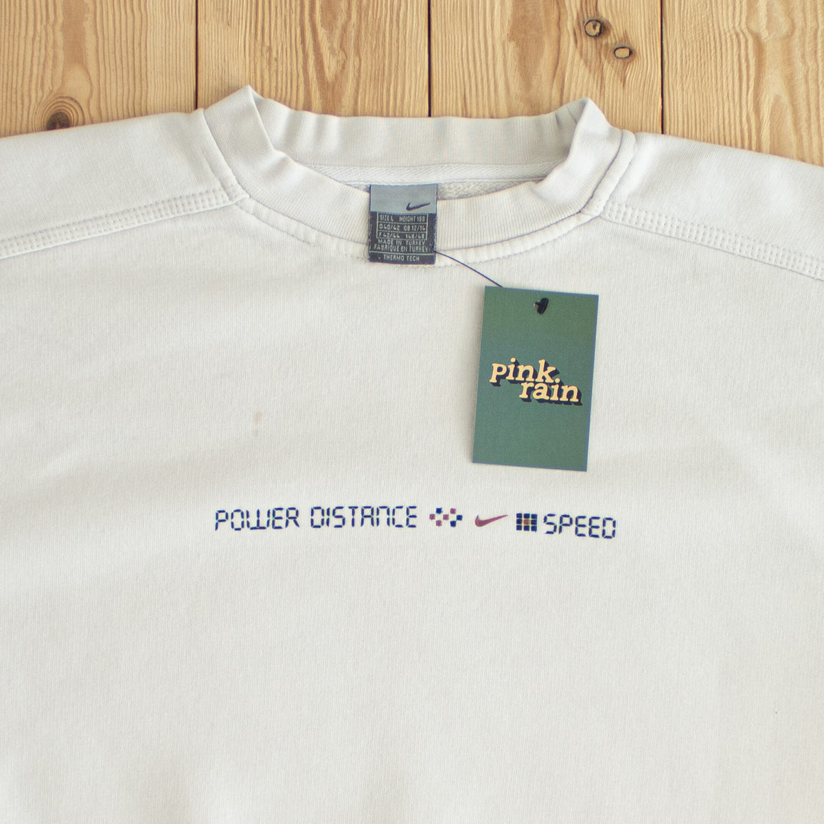 (M) Nike Power Distance Speed Y2K Sweatshirt White