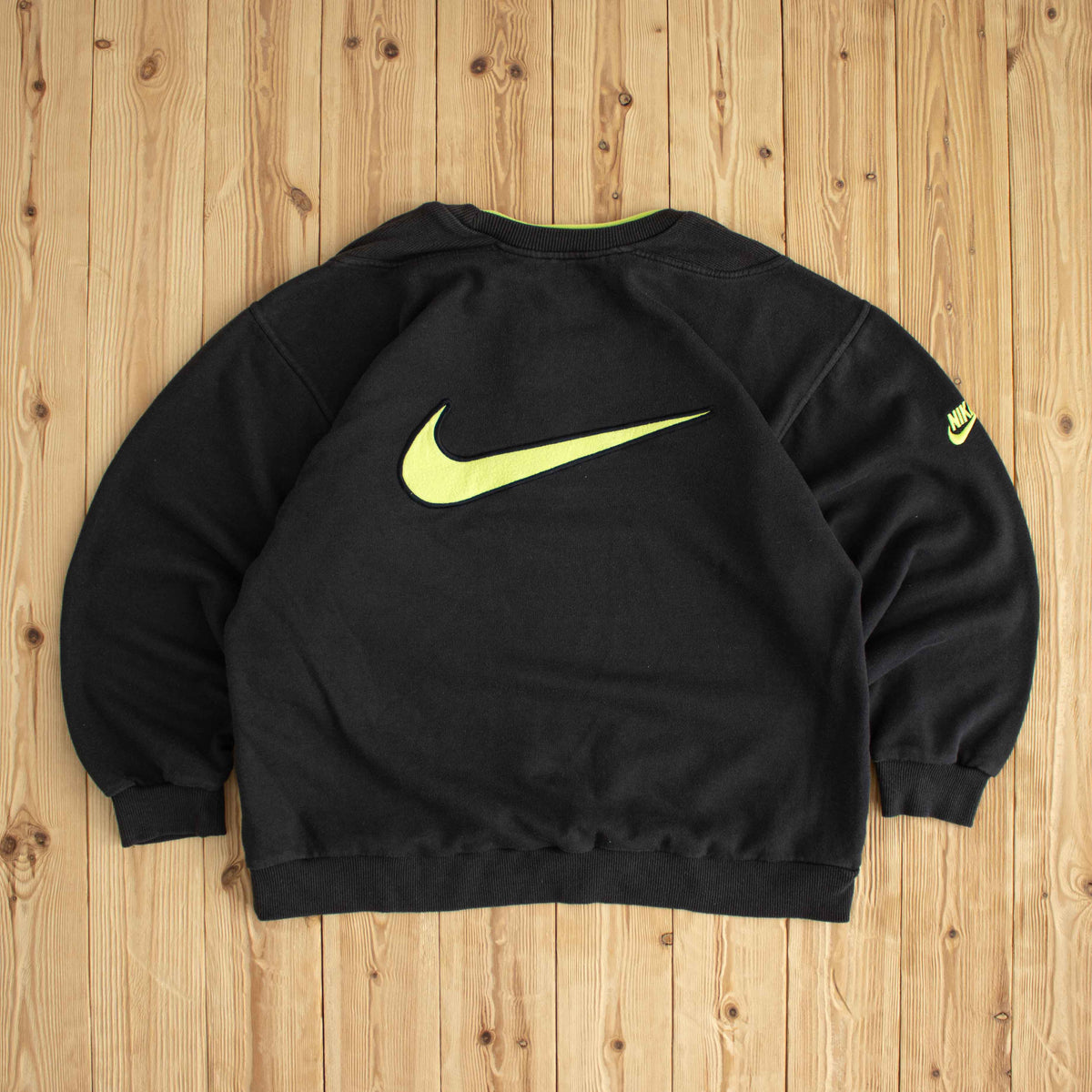(L) Nike Premier Borussia Dortmund Big Swoosh Vintage Embroidered Sweatshirt Black