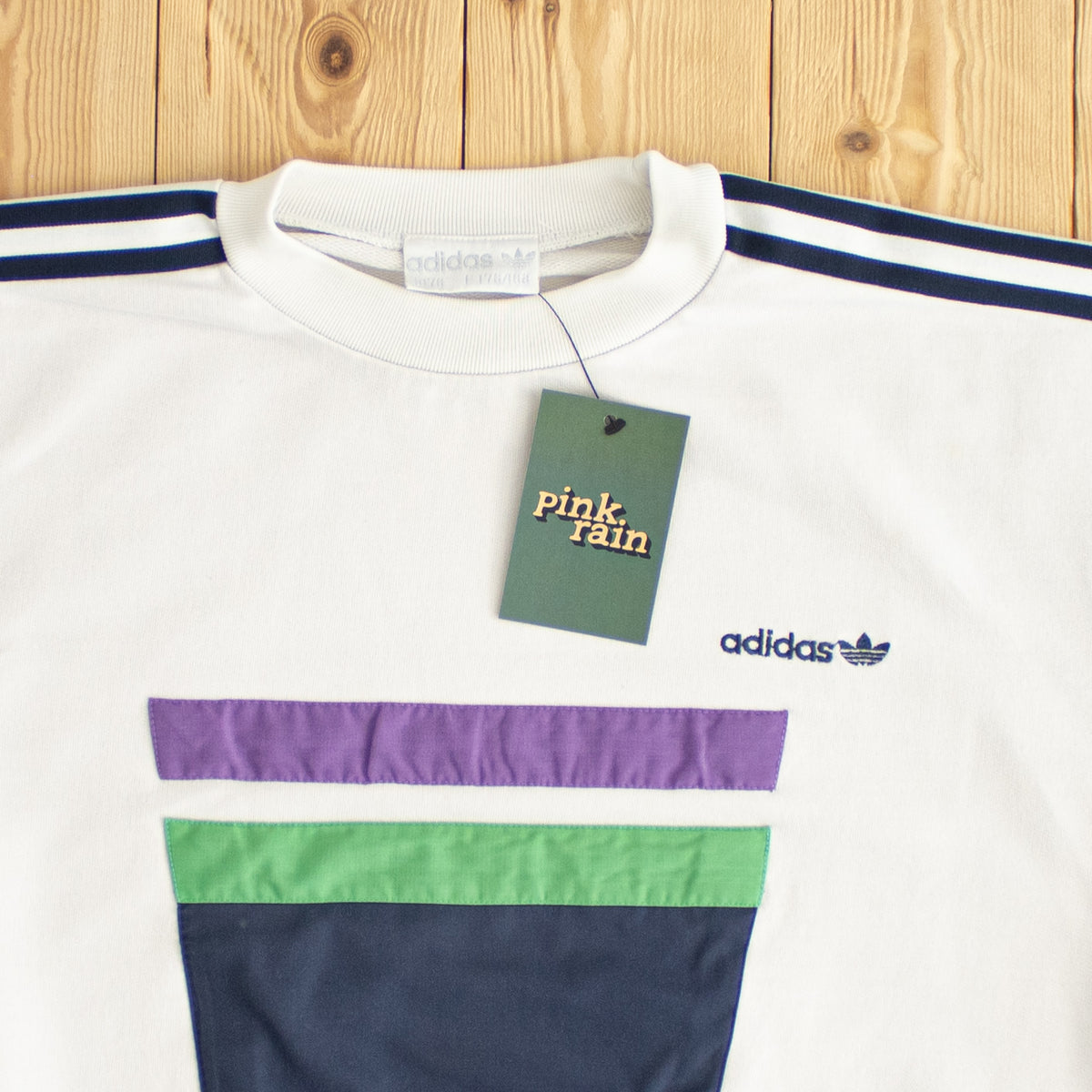(S/M) Adidas Vintage Embroidered Sweatshirt White