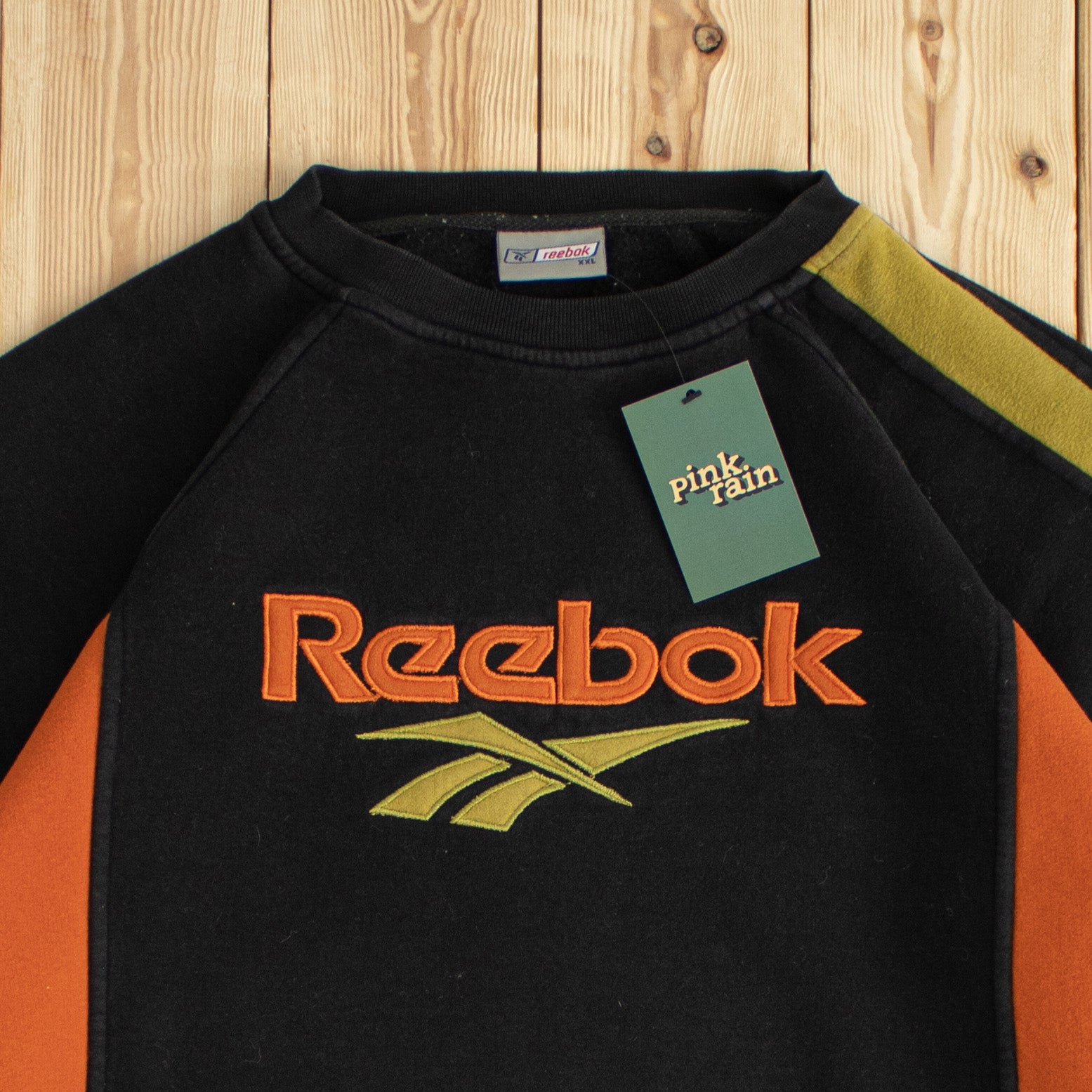 (L) Vintage Reebok Spell Out Embroidered Sweatshirt