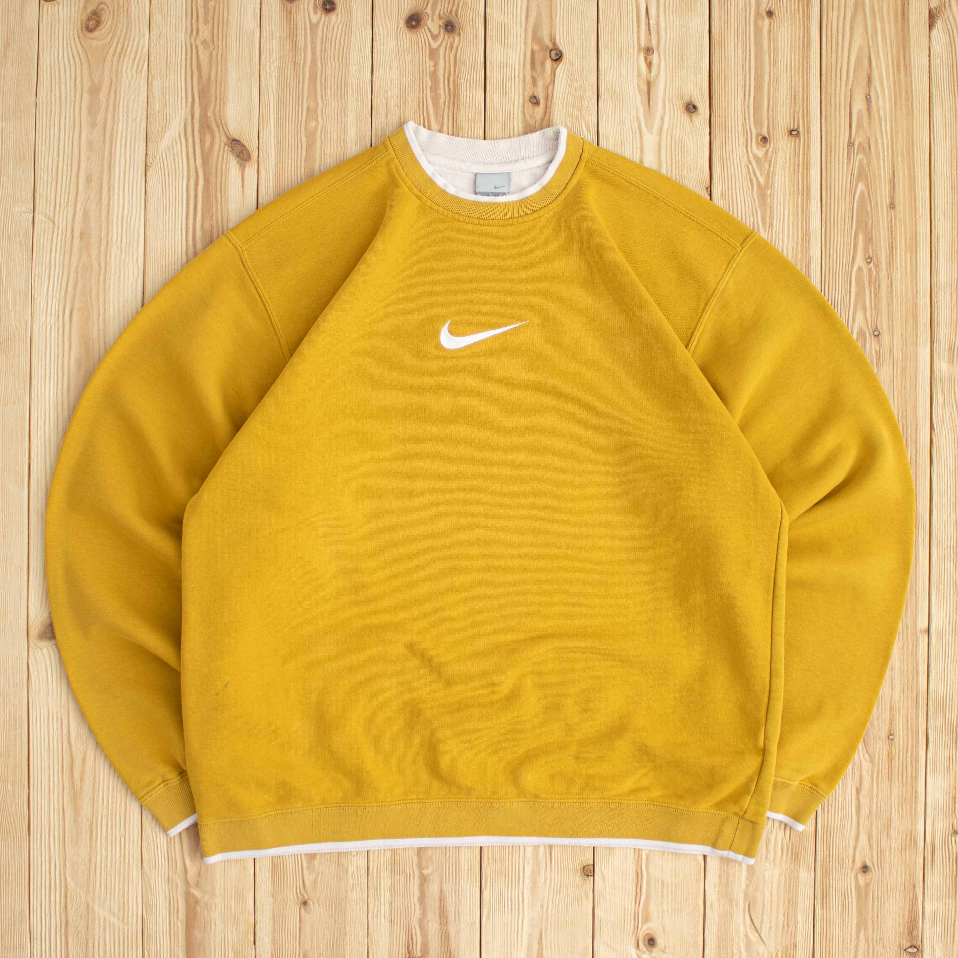 (L) Vintage Nike Swoosh Embroidered Sweatshirt