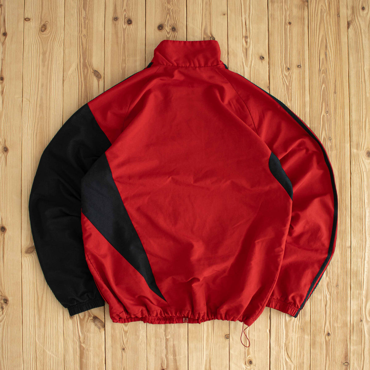 (M/L) Adidas Vintage Embroidered Jacket Red
