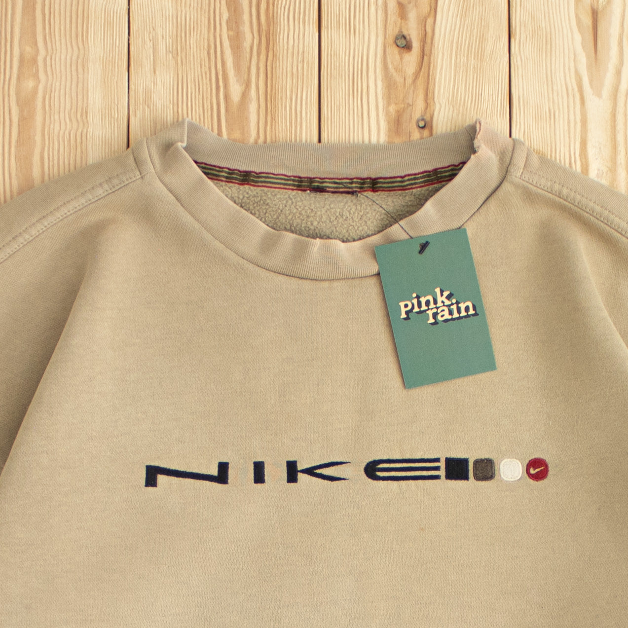 (M) Vintage Nike Spell Out Embroidered Sweatshirt