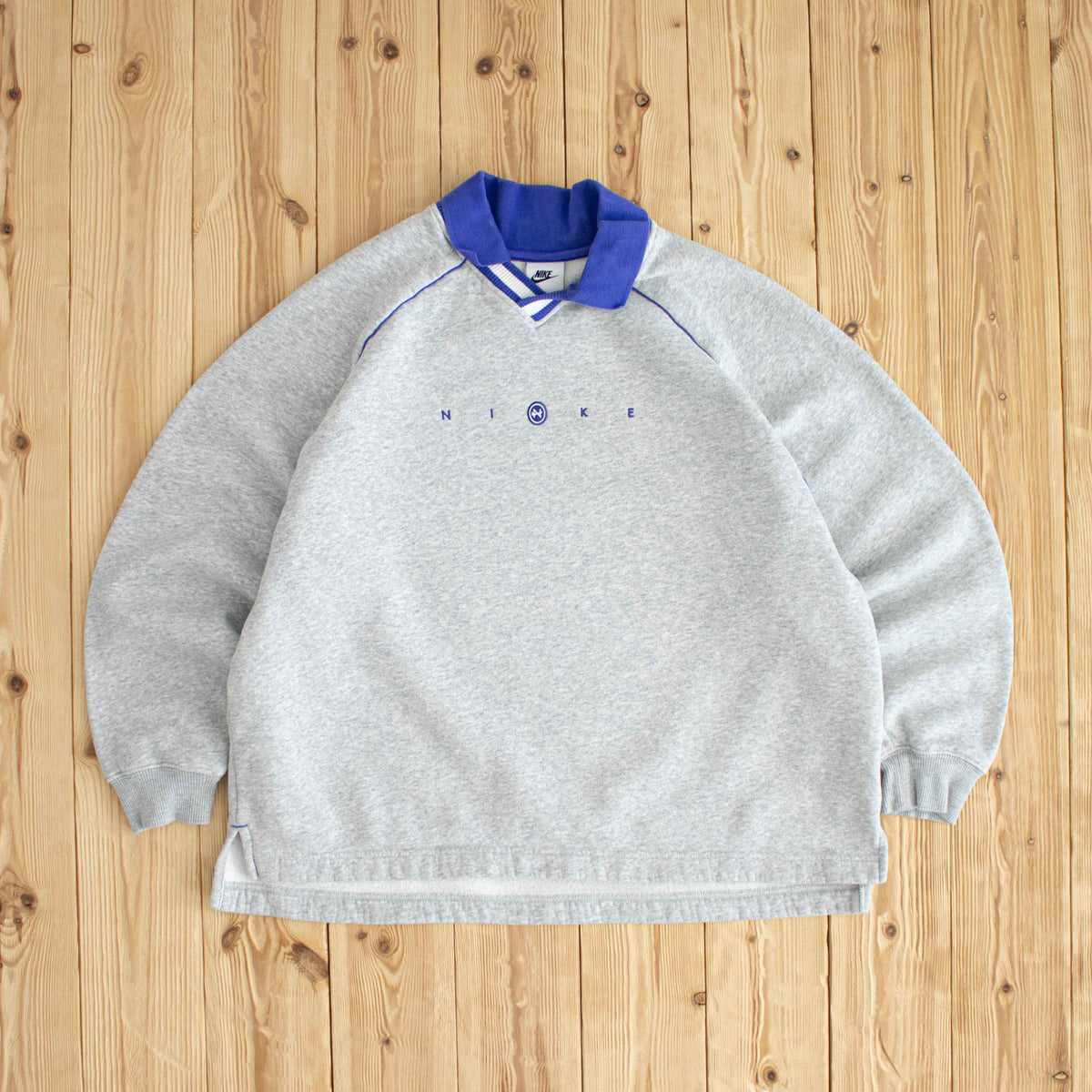 (S/M) Nike Modern Embroidered Sweatshirt Gray