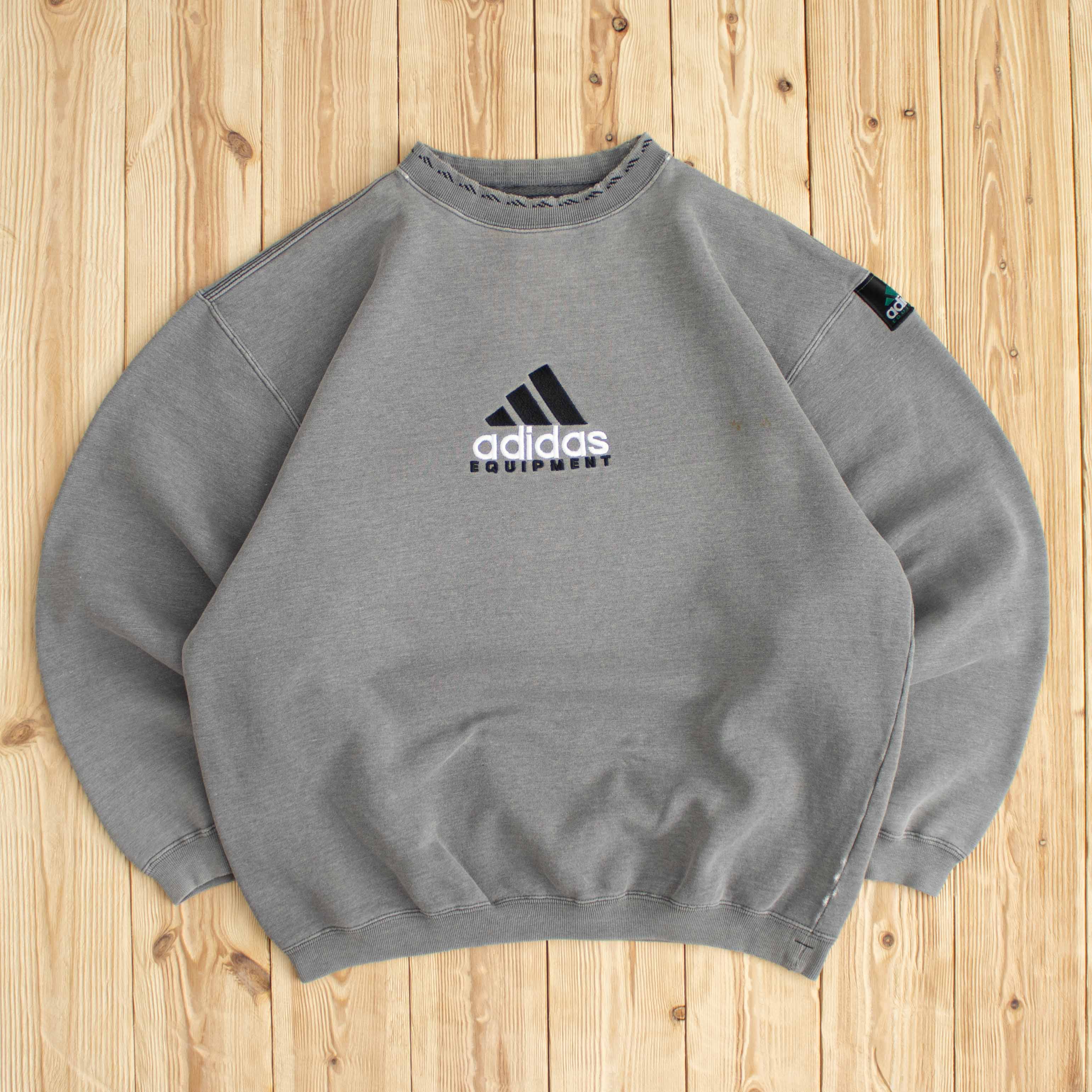 (M) Vintage Adidas Equipment Embroidered Sweatshirt