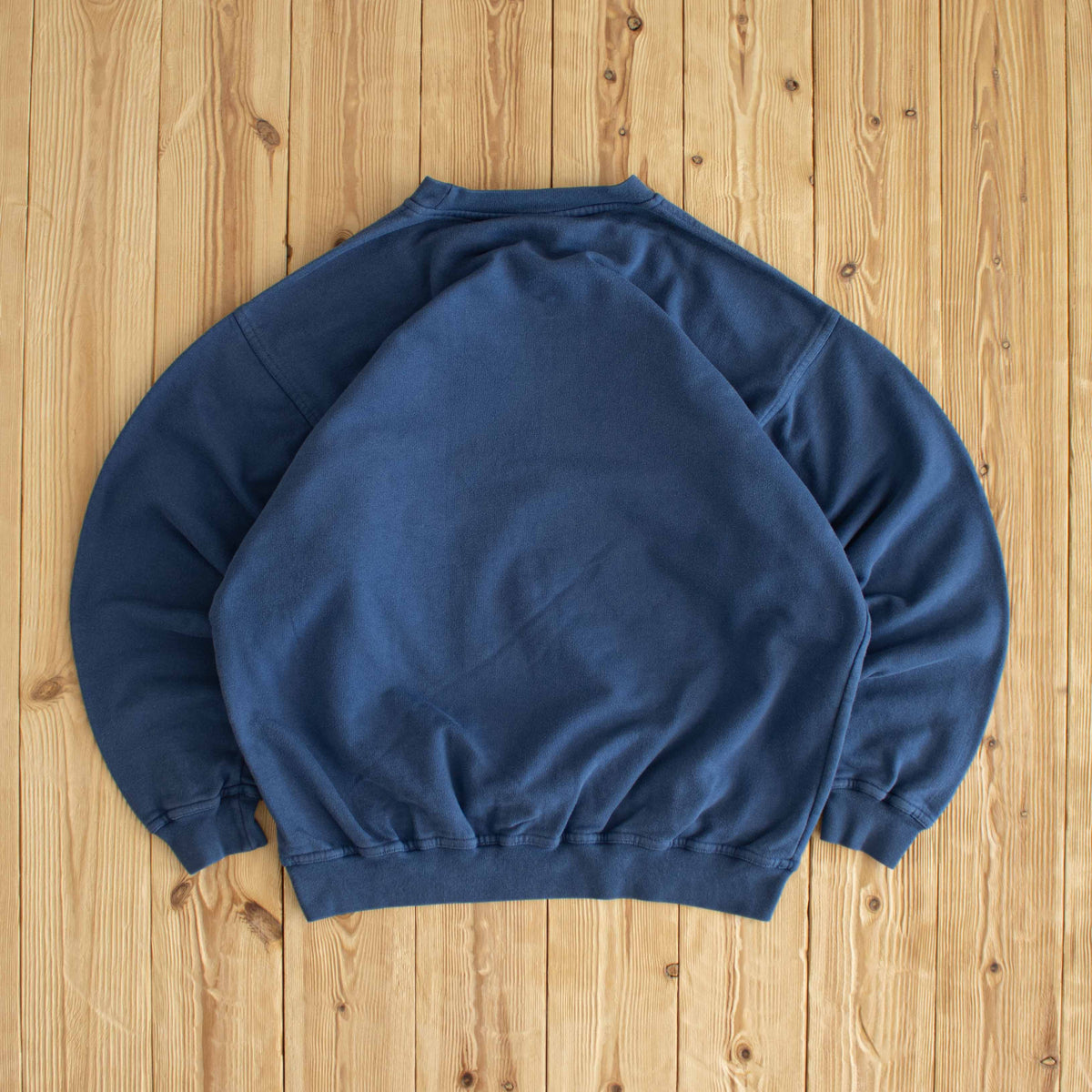 (M) Adidas Vintage Essential Embroidered Sweatshirt Blue