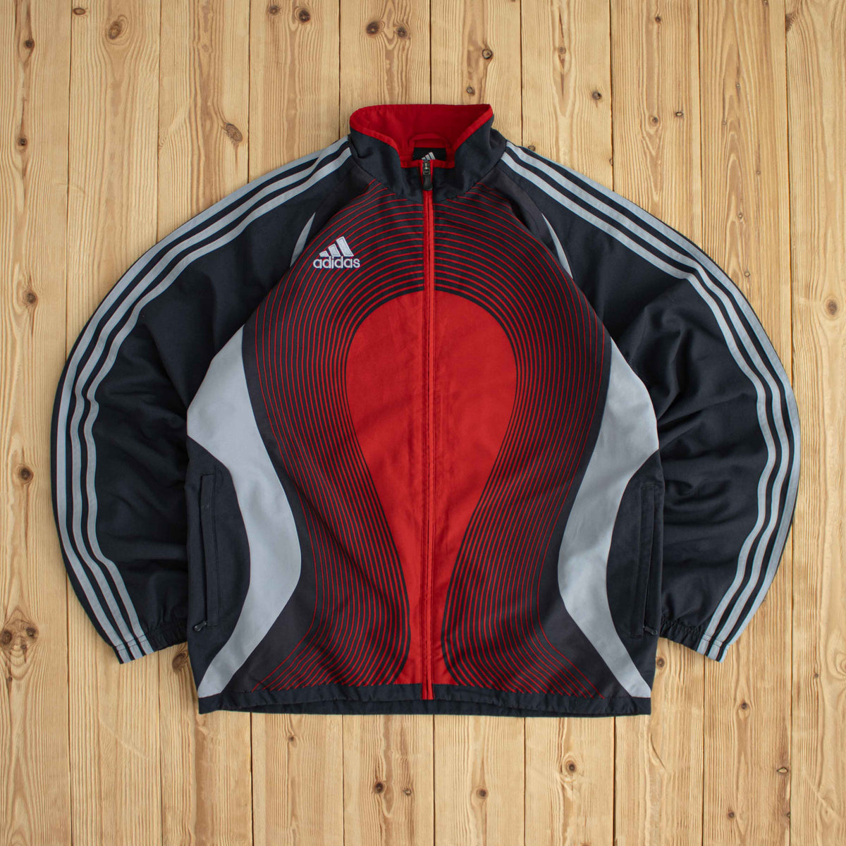 (L/XL) Adidas Vintage Embroidered Jacket Red