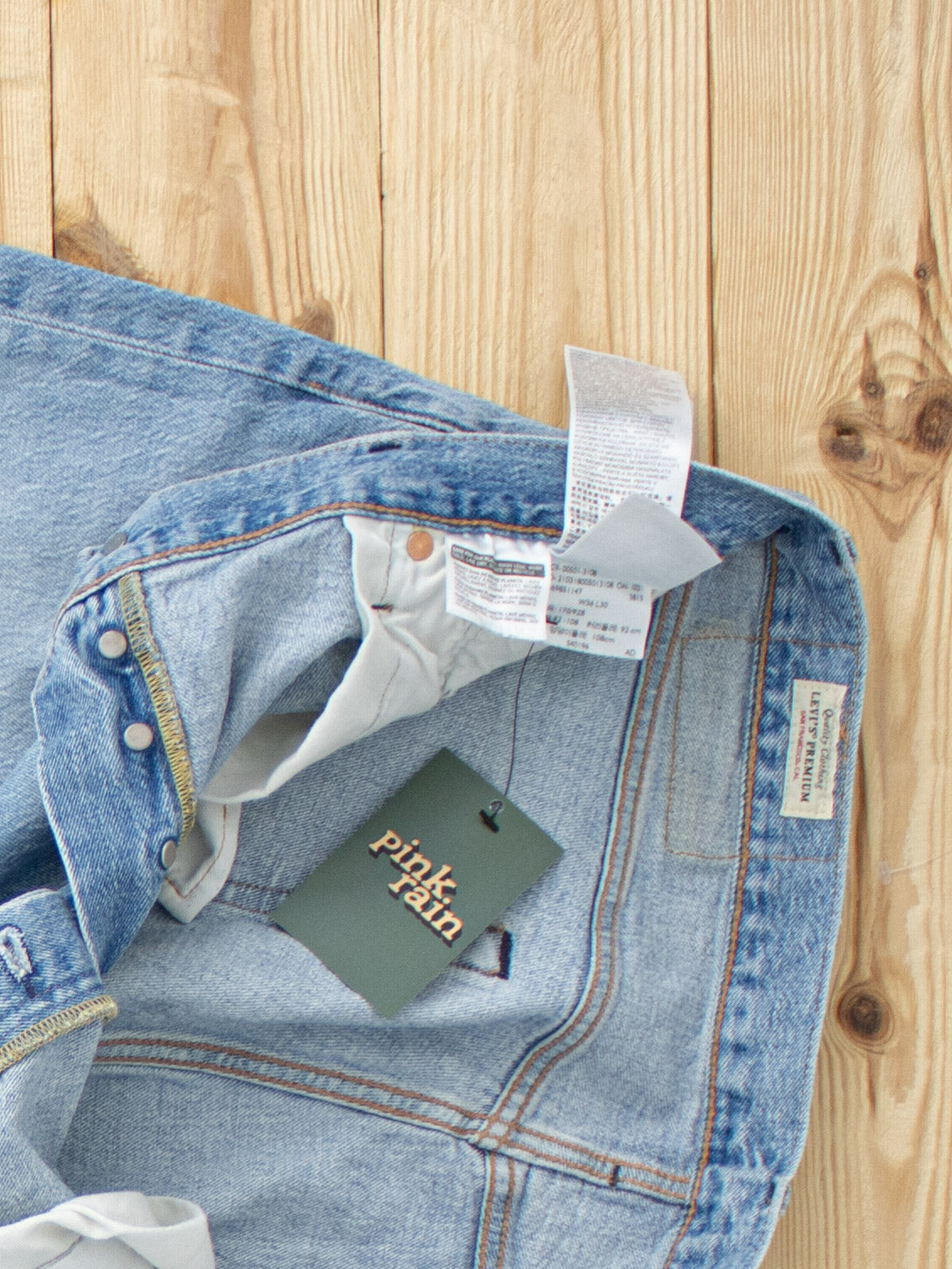 (W36 L30) Reworked Vintage Levi's 501 Jeans