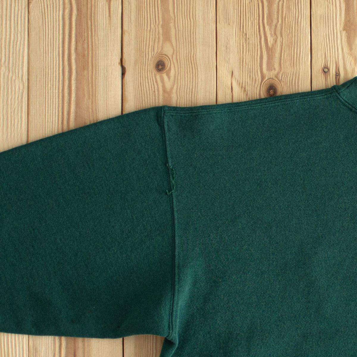 (M/L) Crable Sportswear Bridgewater Vintage Embroidered Sweatshirt Green